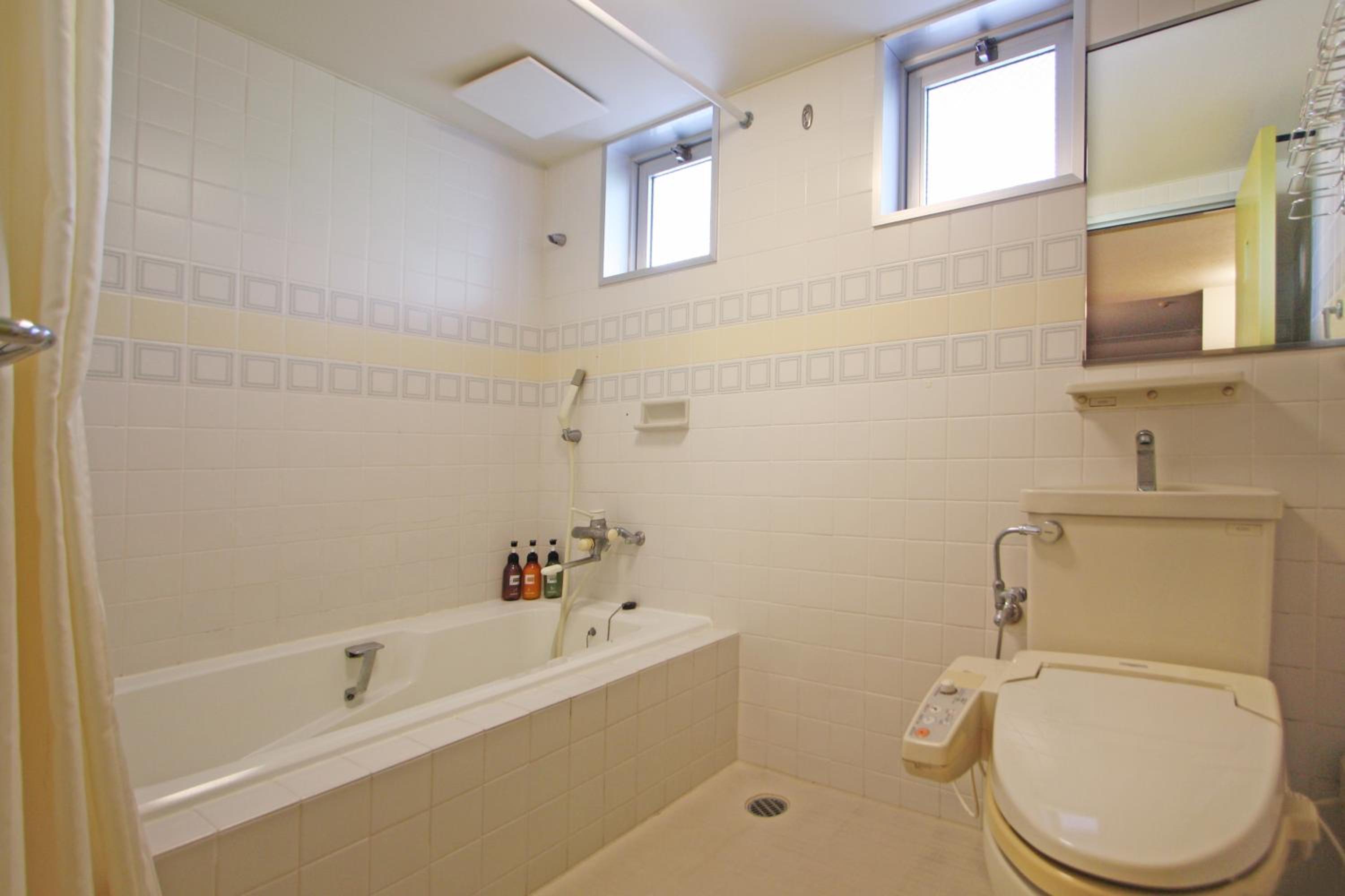 Superior Twin Room - Non-Smoking photo 2