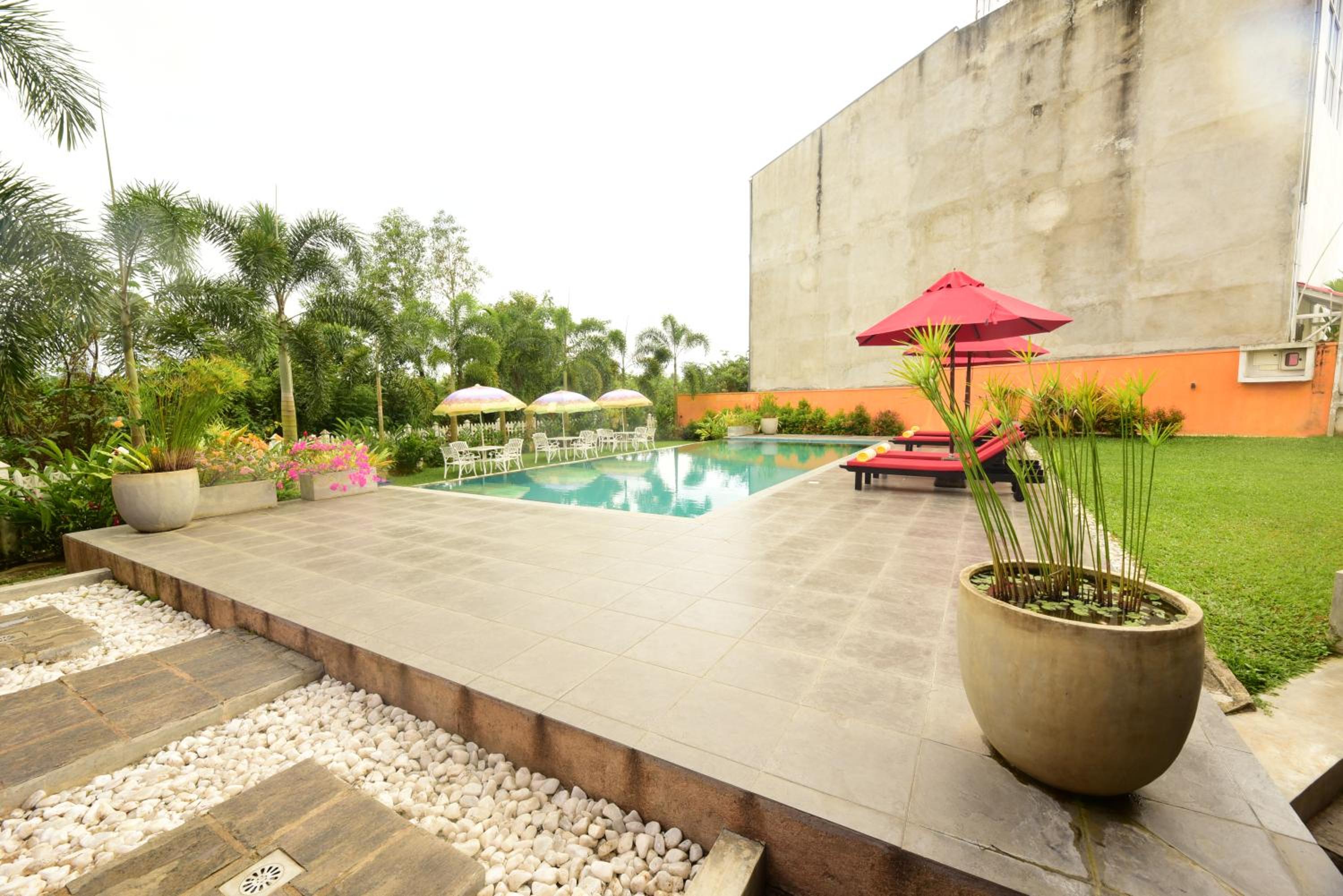 Three-Bedroom Villa photo 2