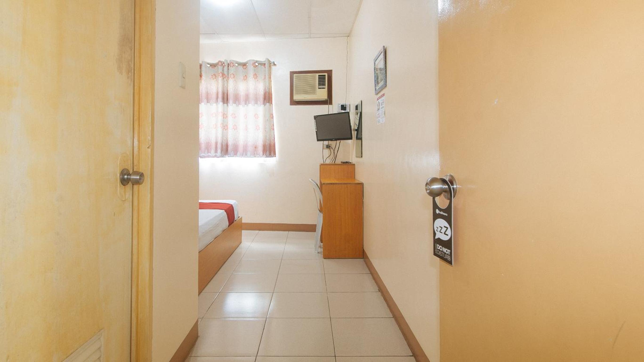 Standard Double Room photo 3