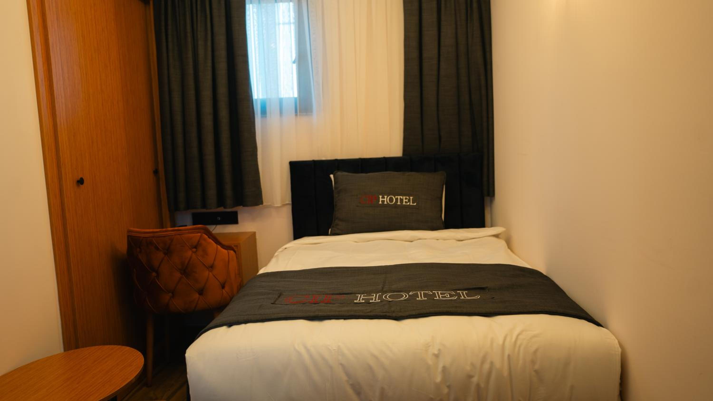 Budget Single Room photo 3