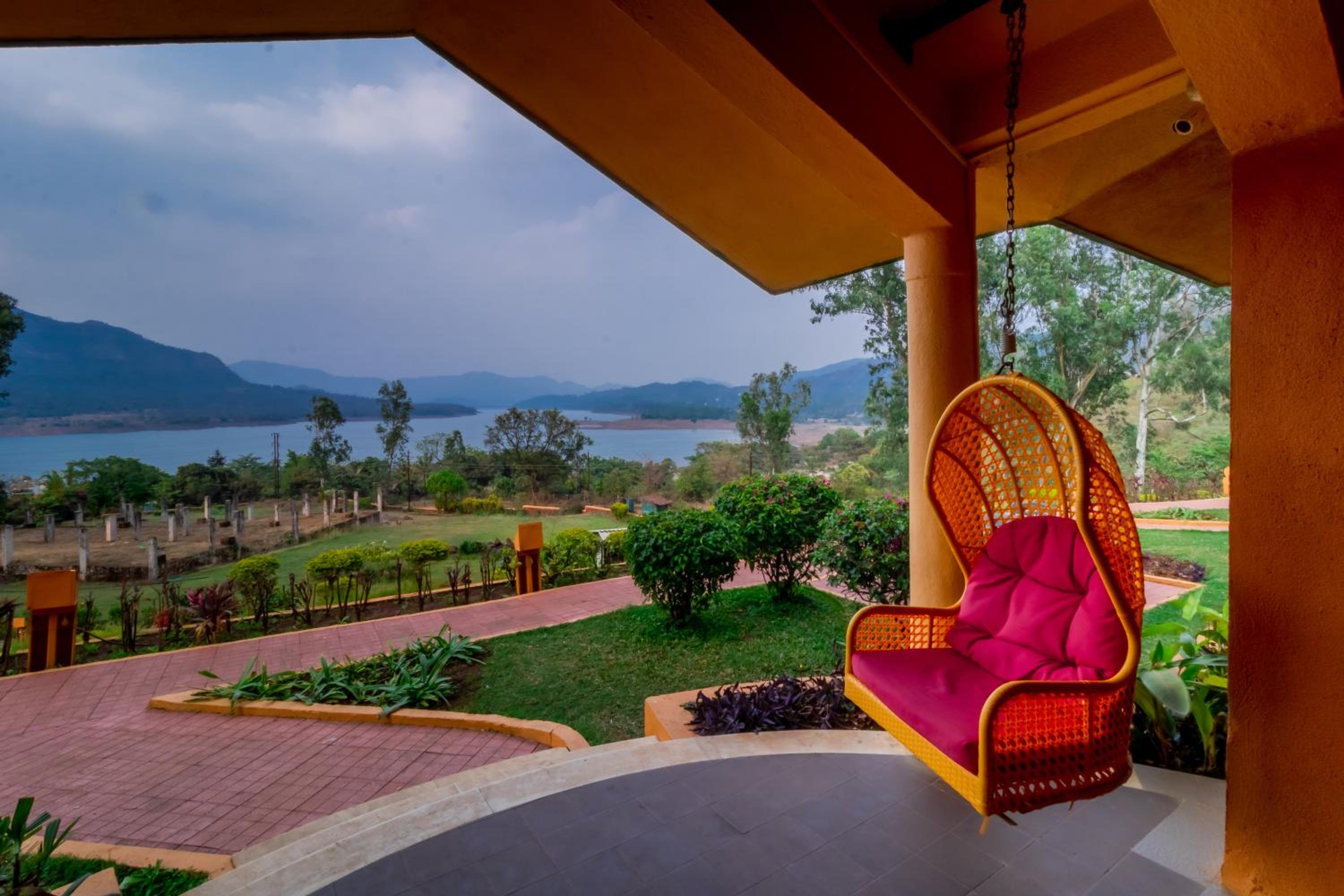 Panoramic Lake View photo 2