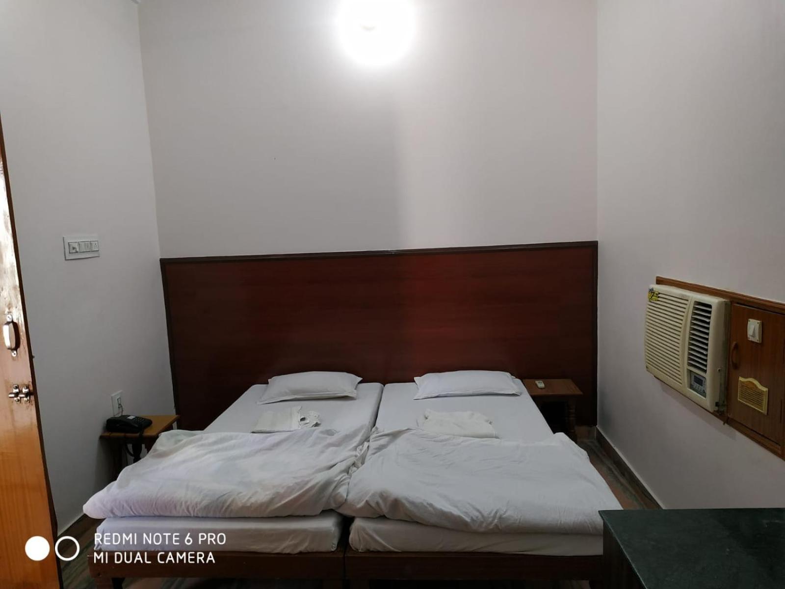 Deluxe Double Room - Photo 10