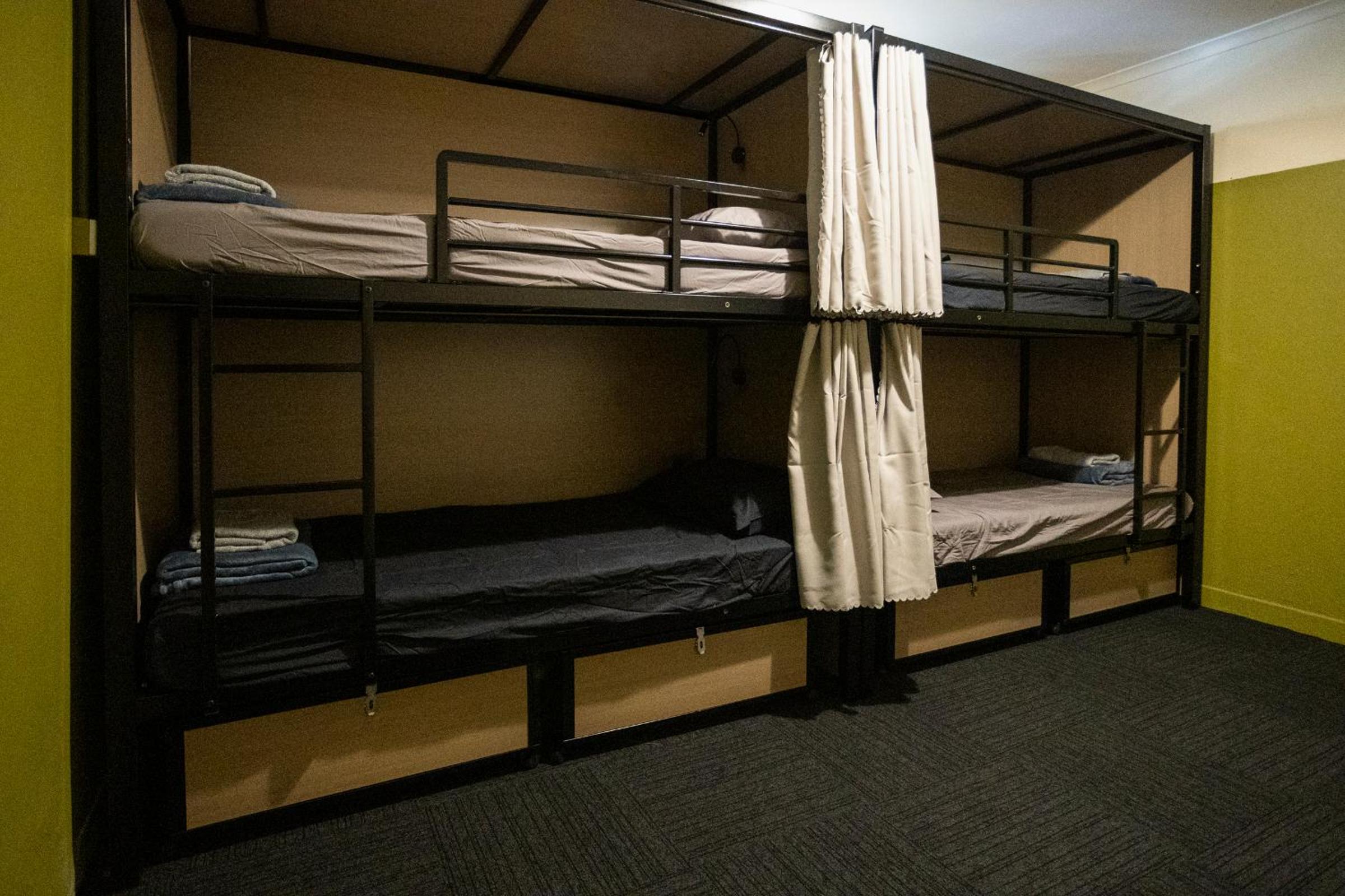 Bed in 4-Bed Mixed Dormitory Room photo 1