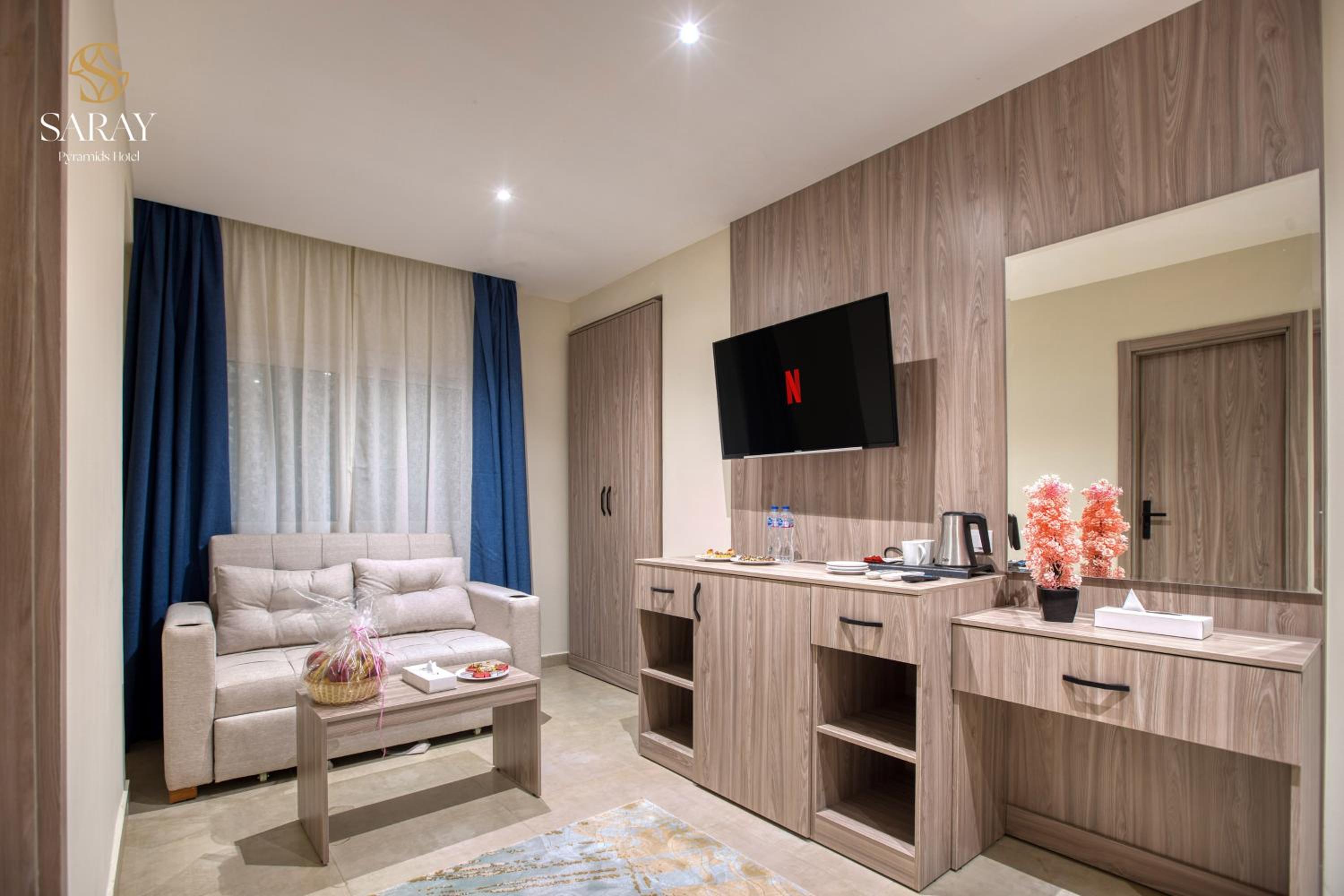 Deluxe Double or Twin Room