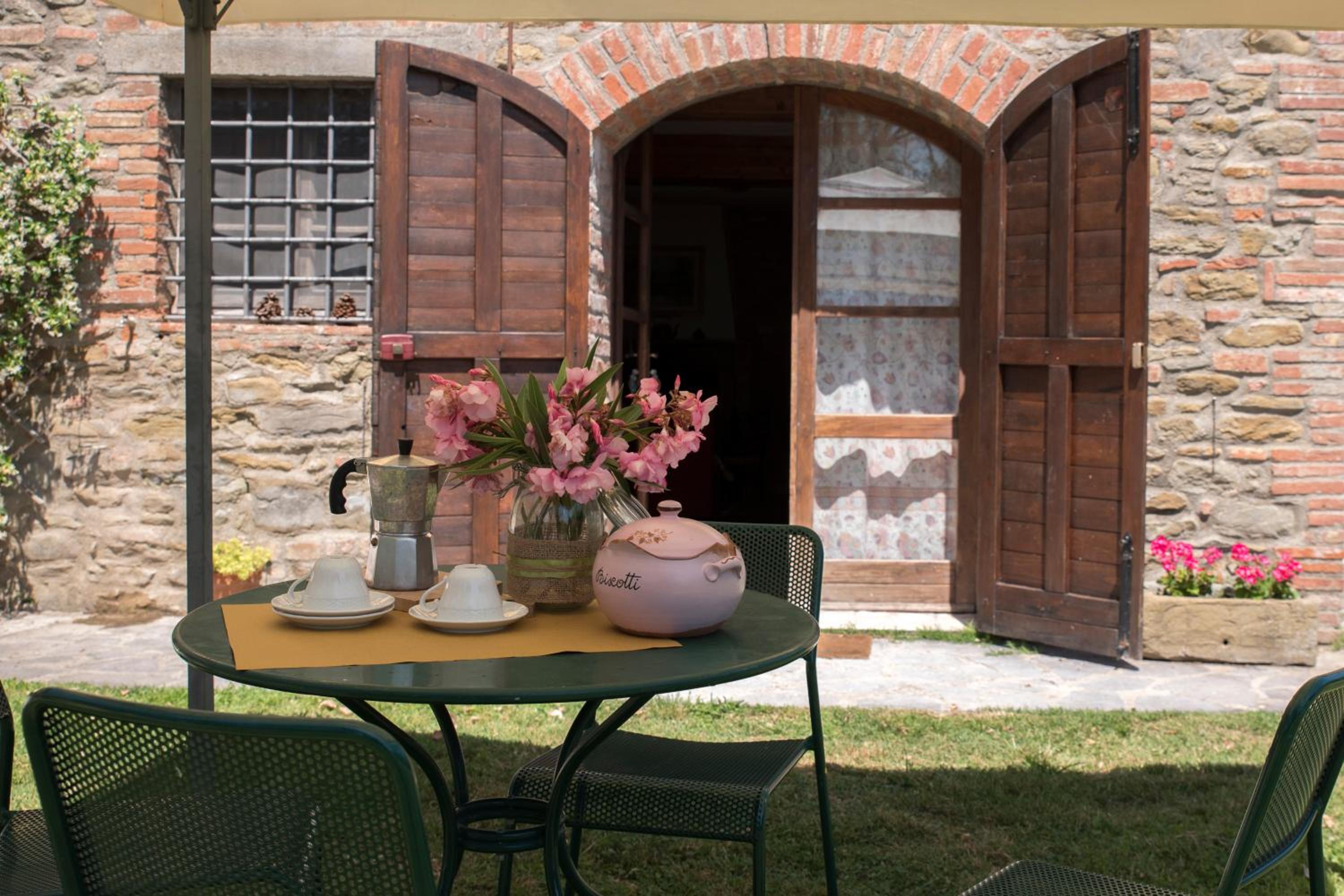 Villa photo 3