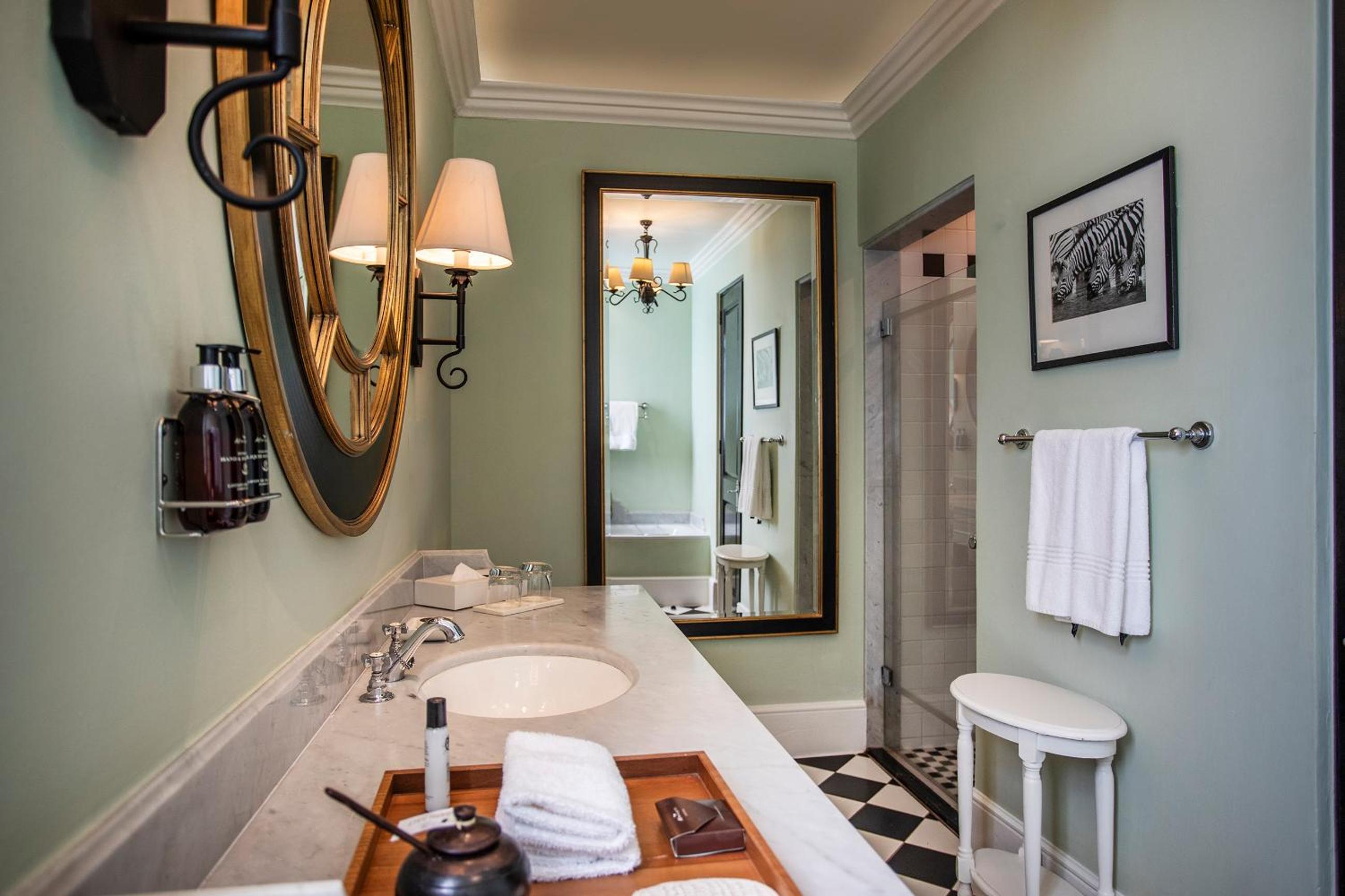 Livingstone Suite - Photo 8