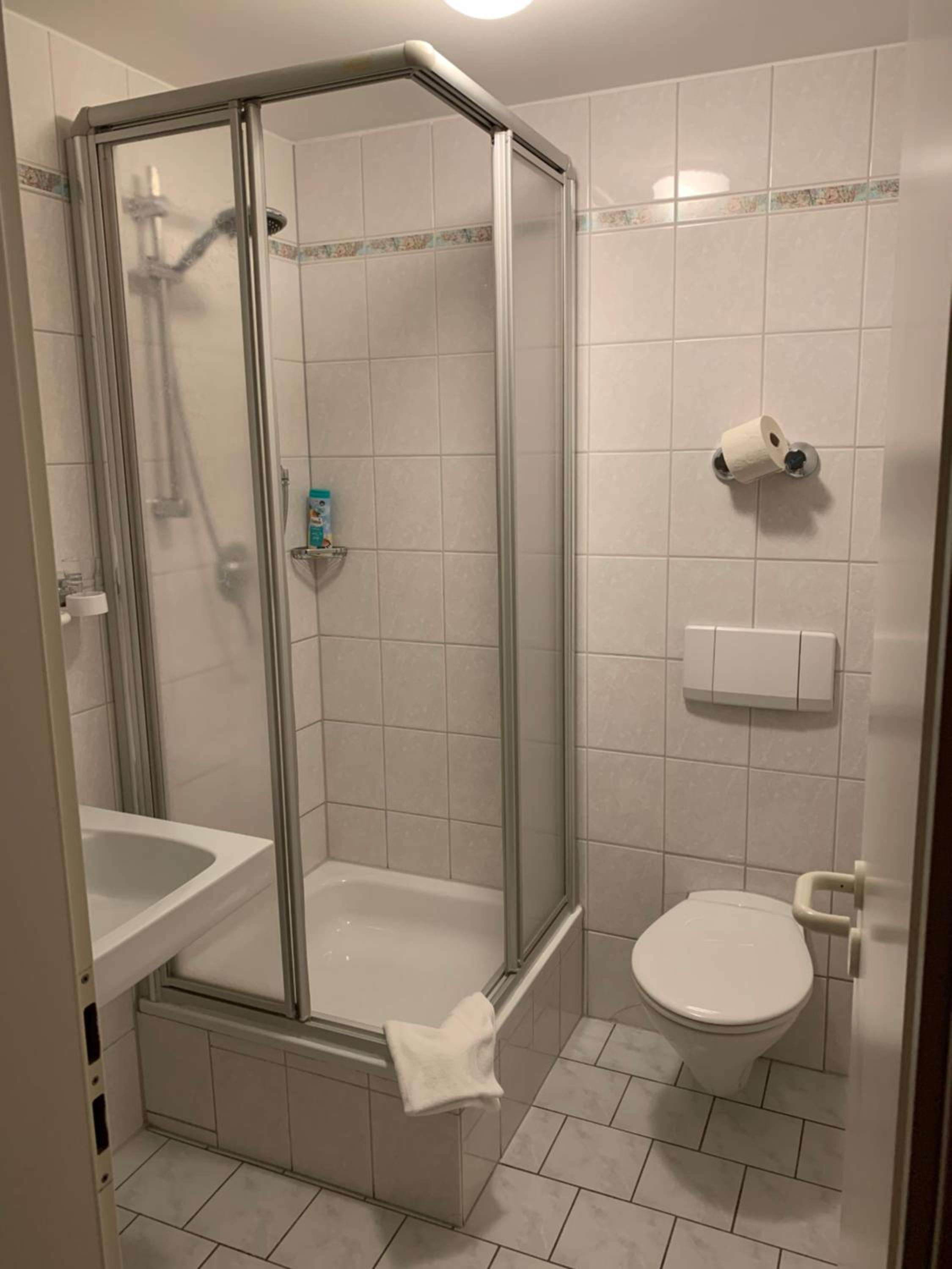 Standard Double Room photo 2
