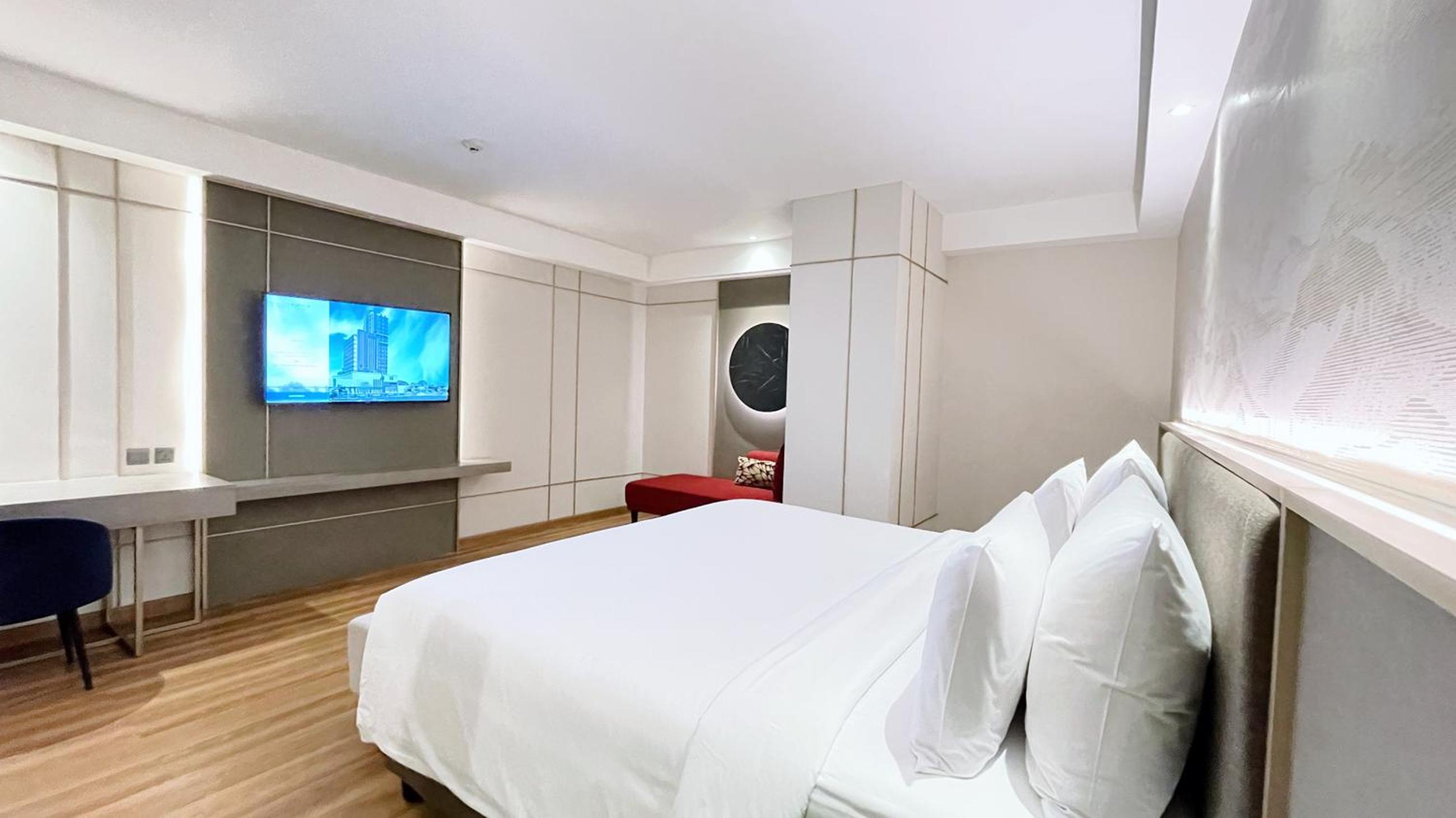 Business Double Room - Photo 3