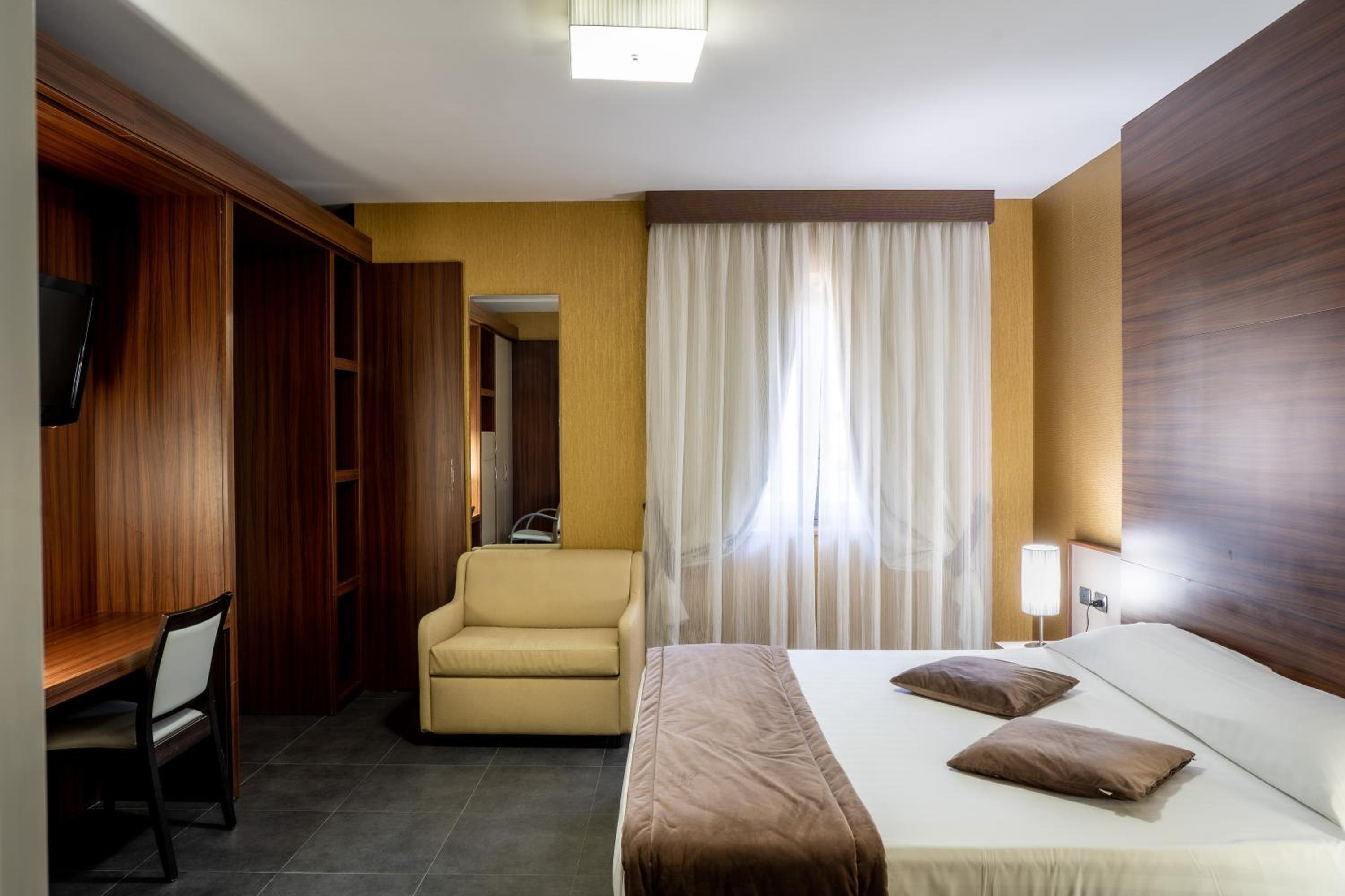 Superior Double Room - Photo 5