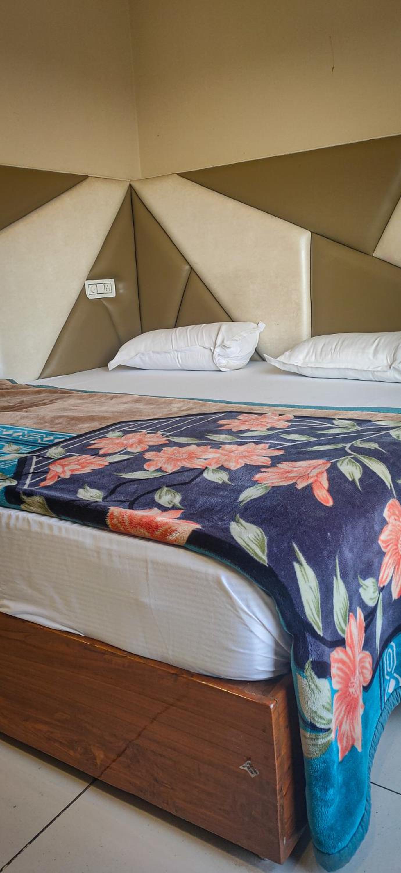 Deluxe Family Suite