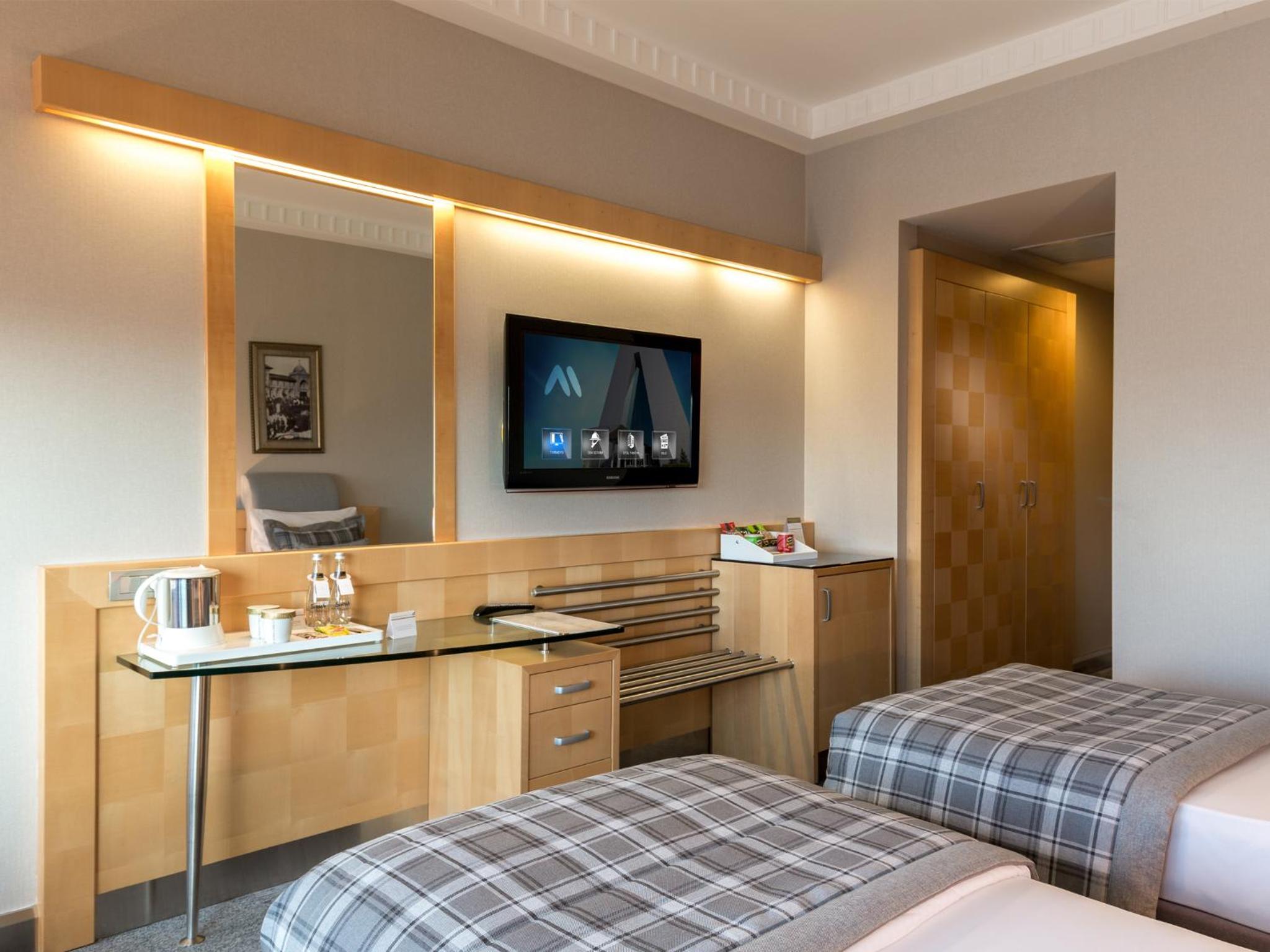 Standard Double or Twin Room - Photo 3
