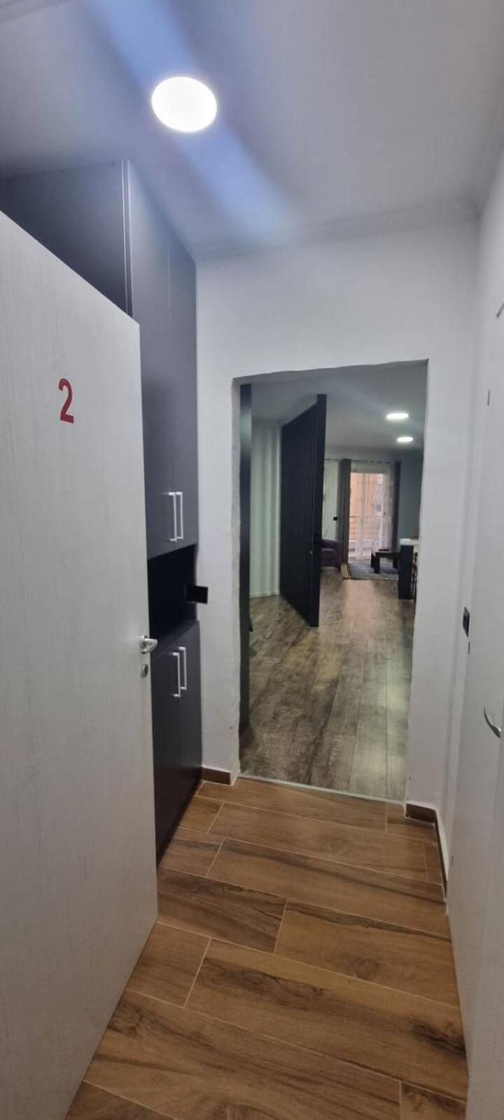 One-Bedroom Apartment photo 2