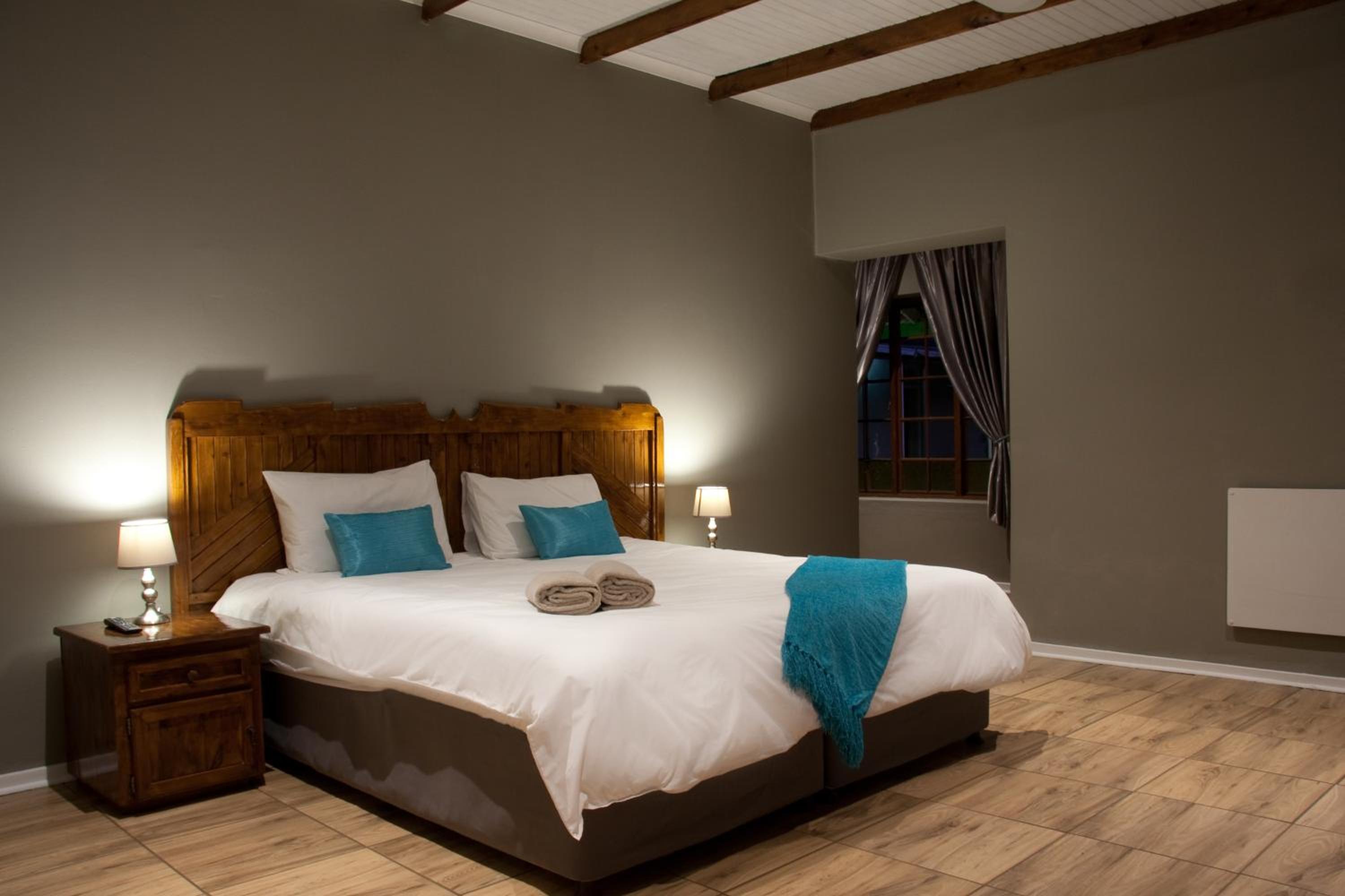 Double or Twin Room - Photo 1