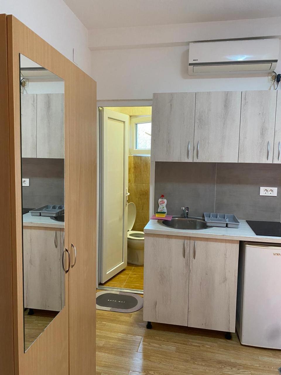 Apartment with Terrace photo 3