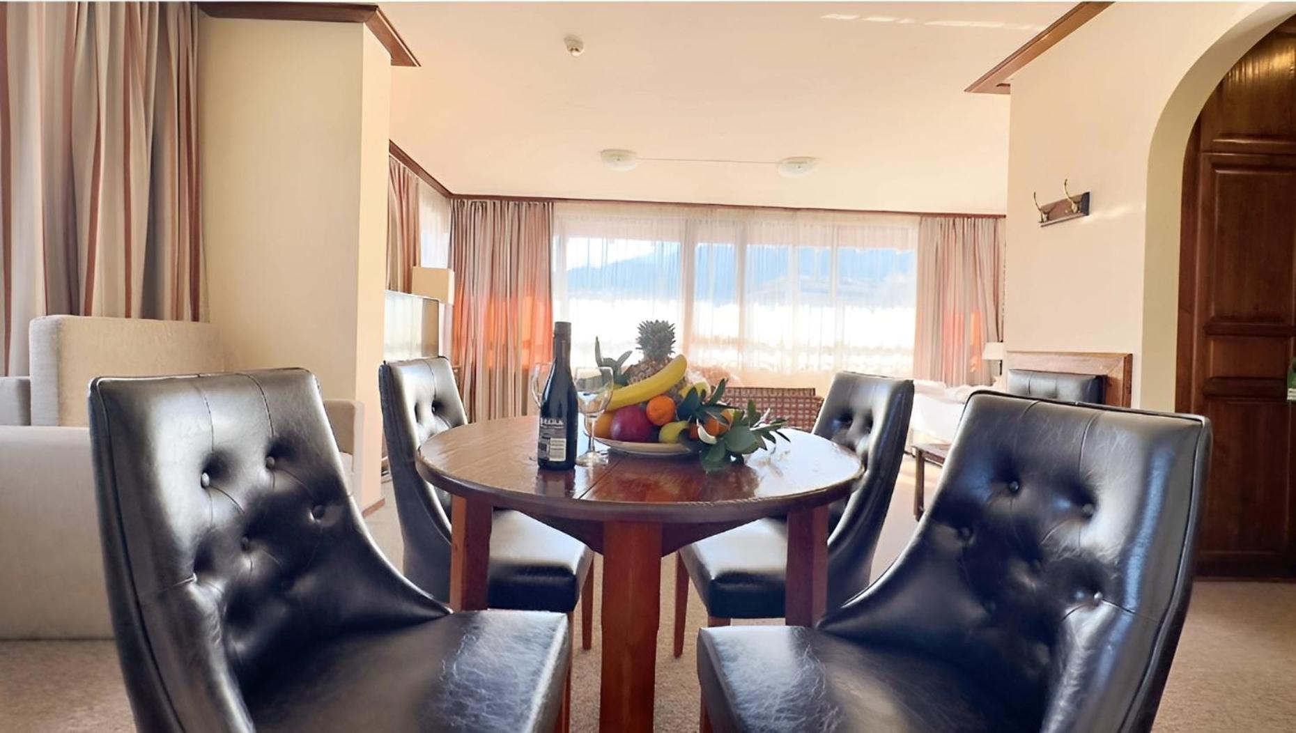 Junior Suite with Extra Bed (3 Adults) - Halfboard Included photo 3