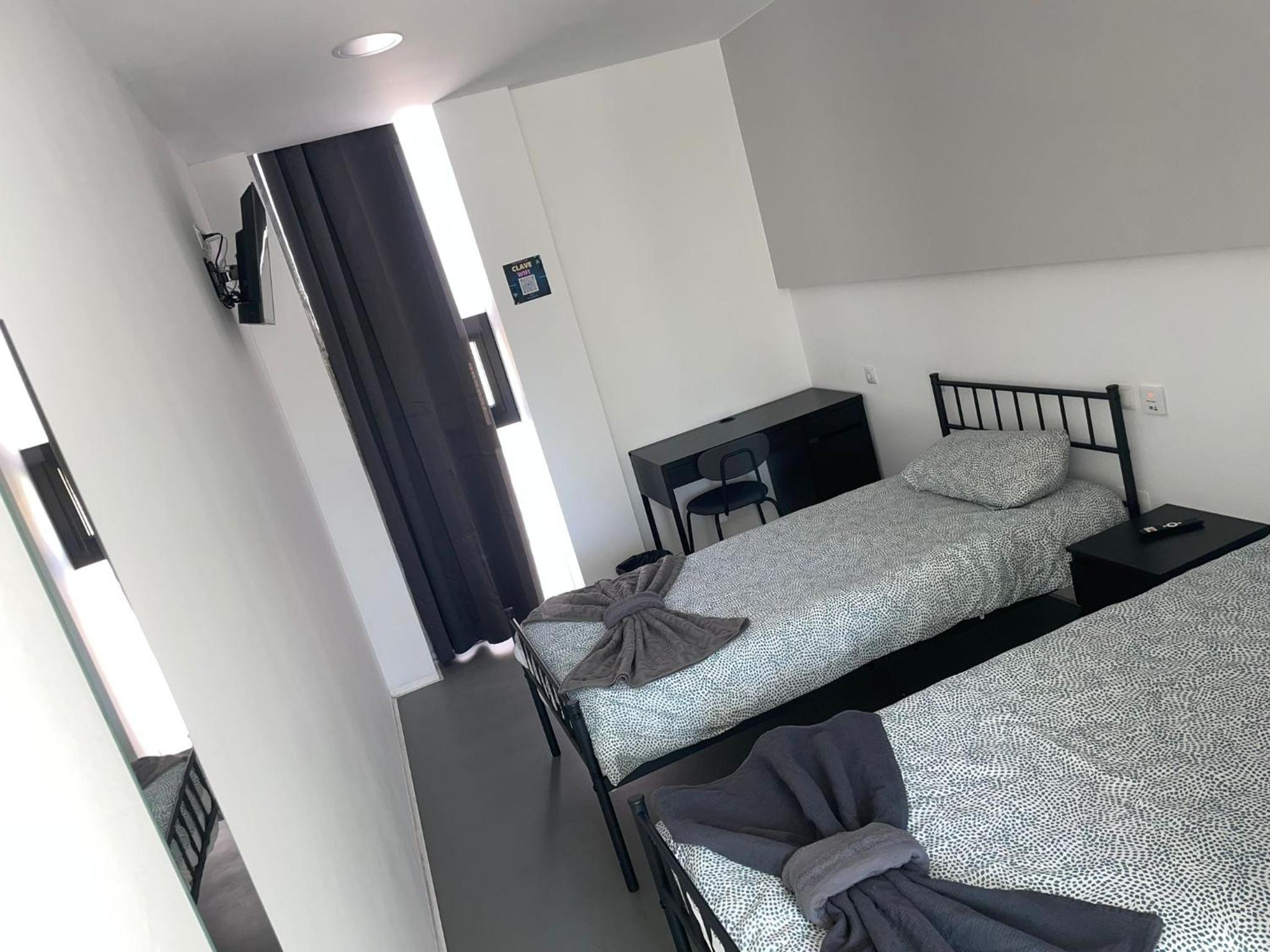 Habitación Doble con Baño Privado