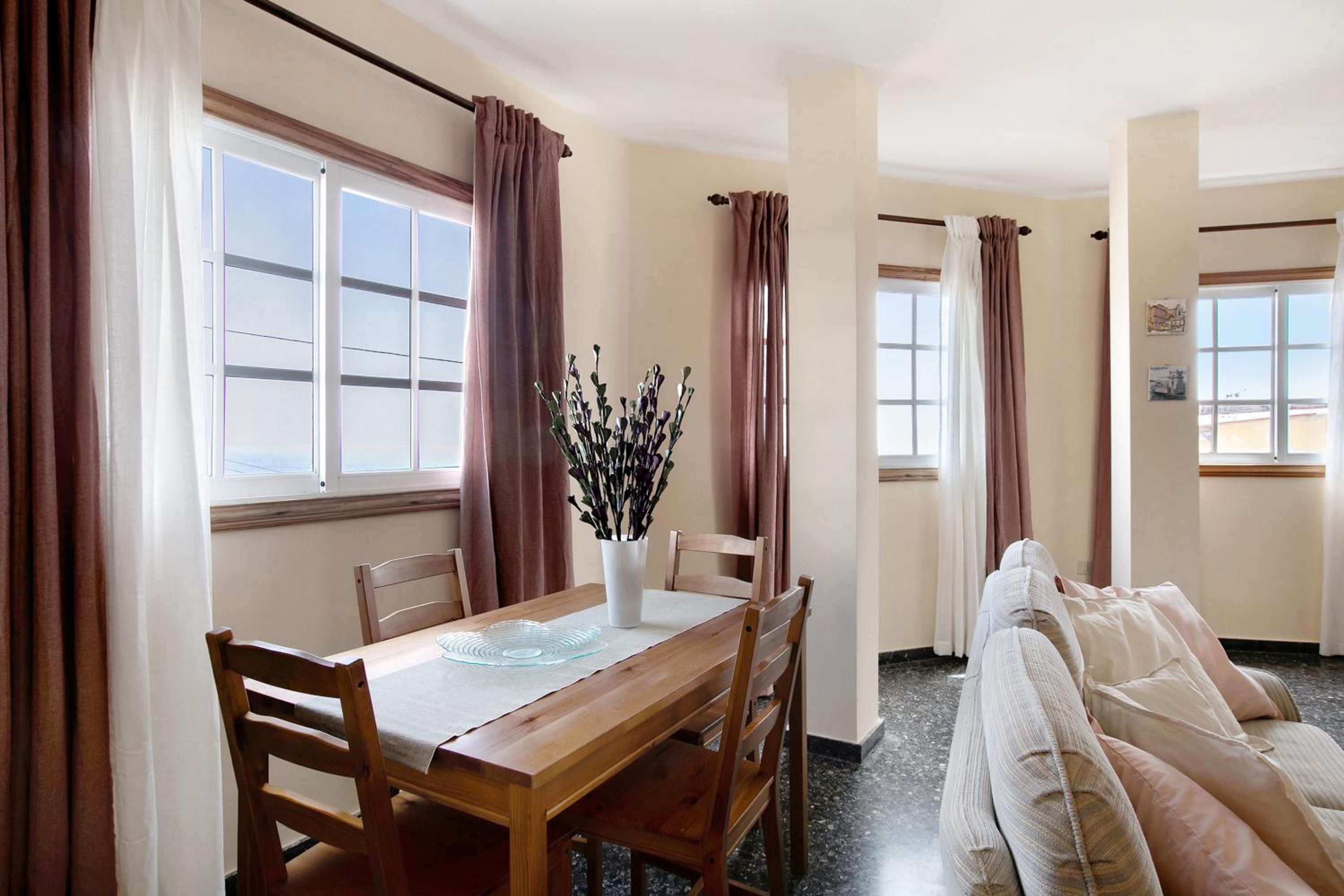 Three-Bedroom House photo 2