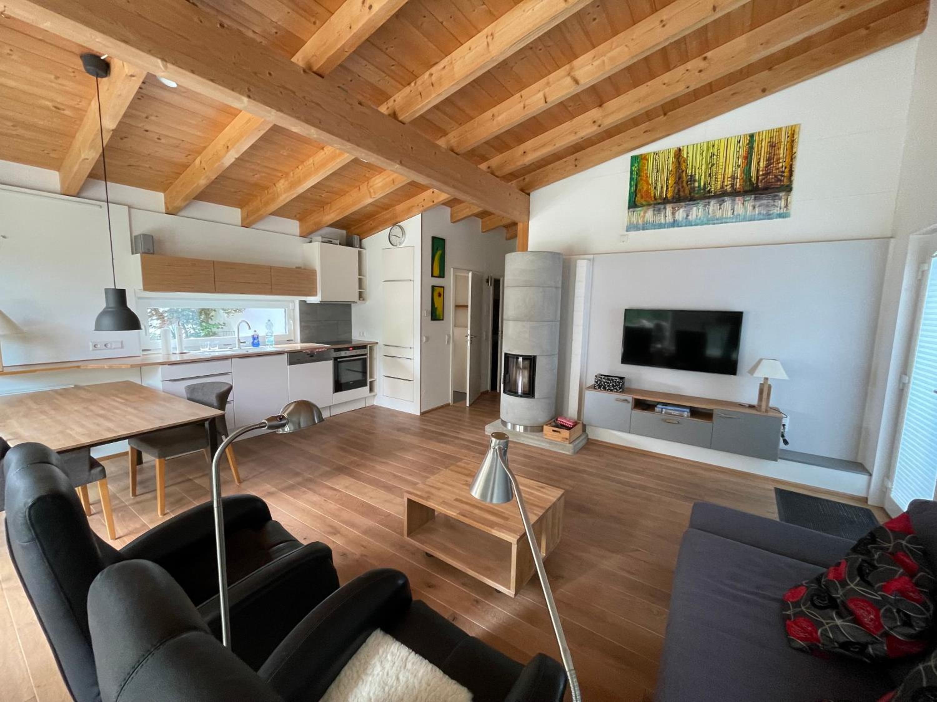 Three-Bedroom House photo 1