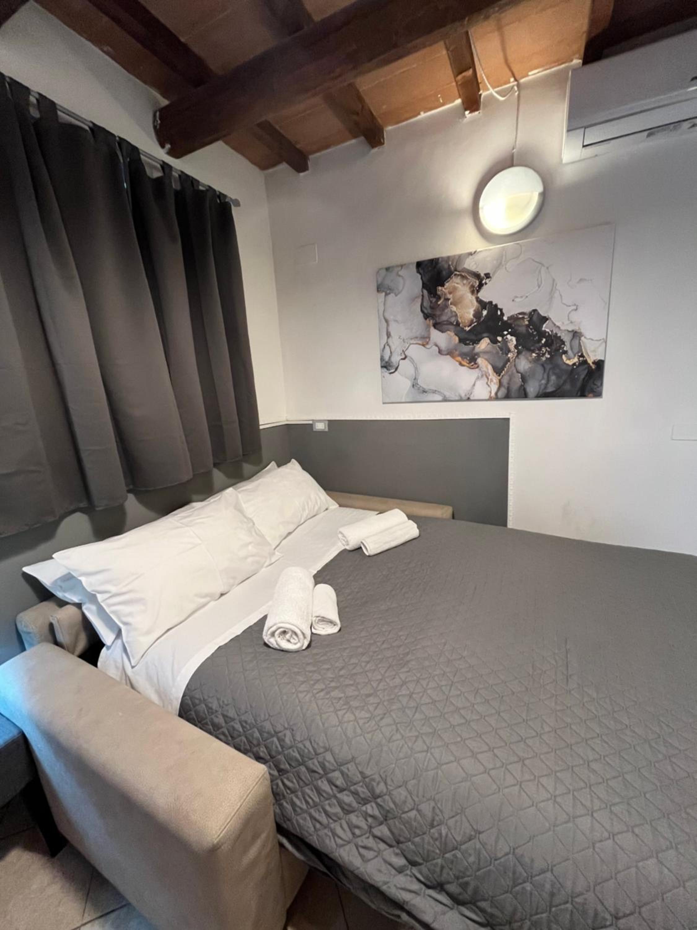Economy Double Room photo 1