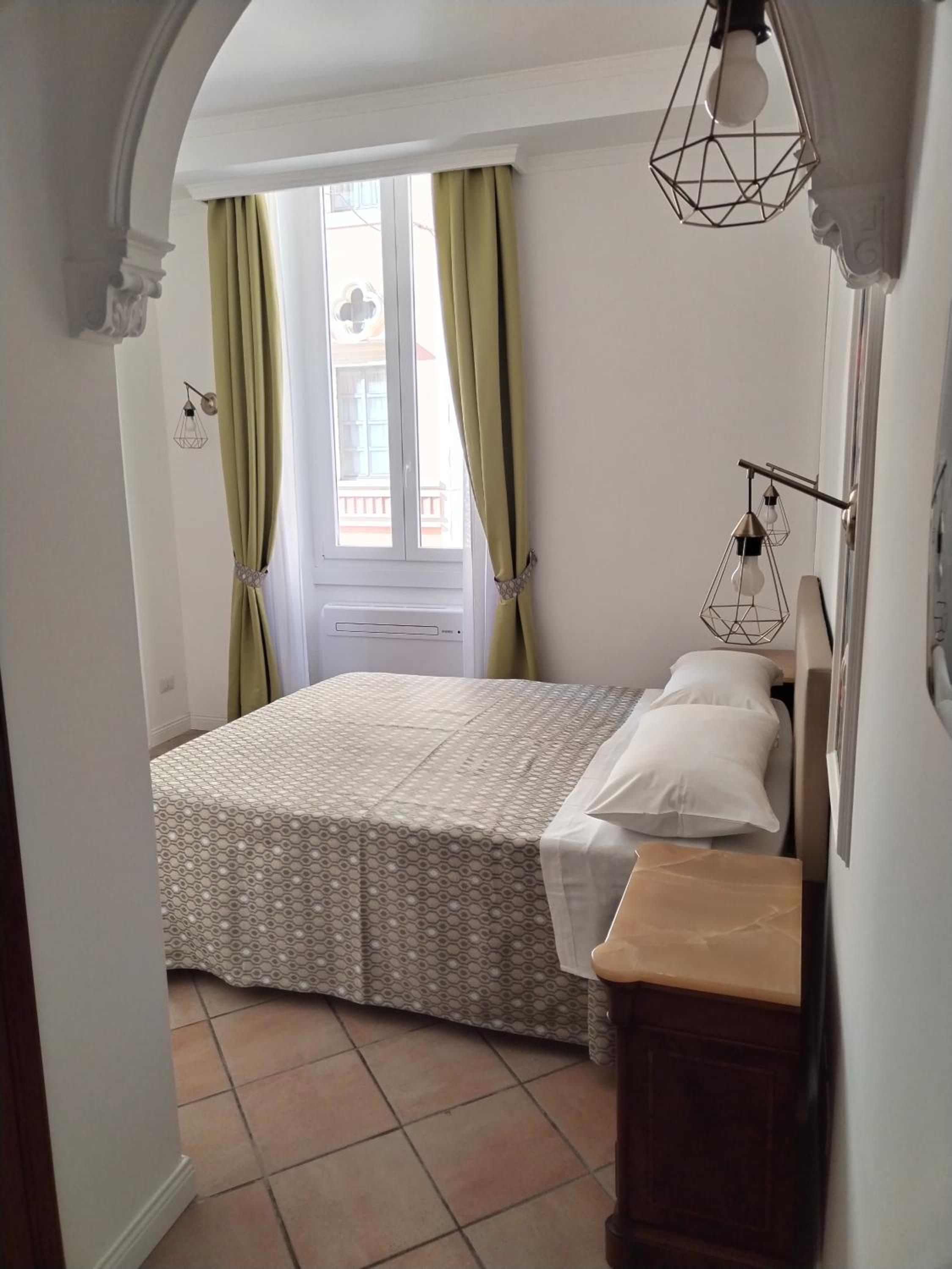 Double Room with Private Bathroom photo 1