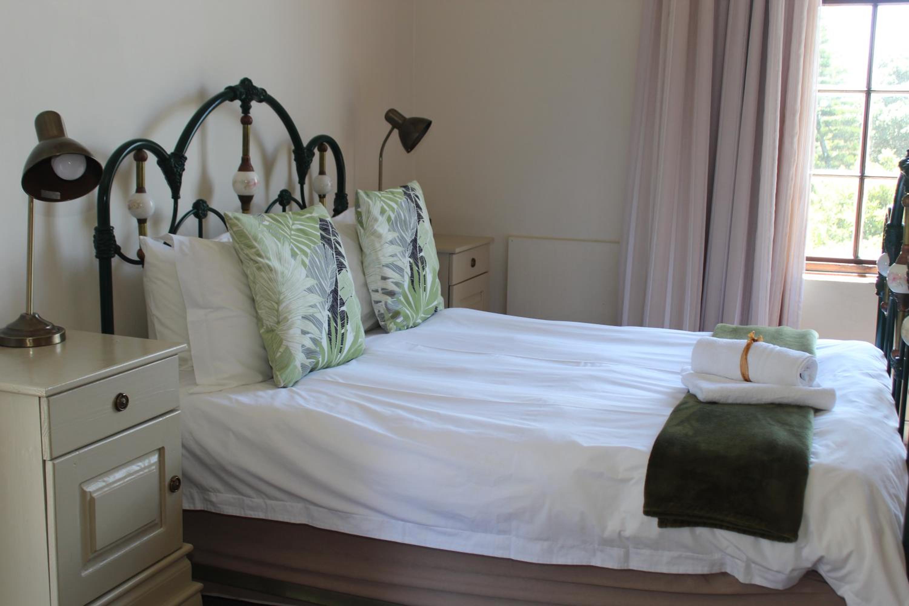 Family Room - Photo 3