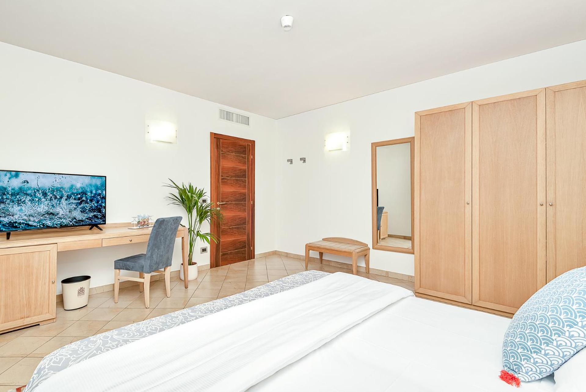 Double or Twin Room with Balcony