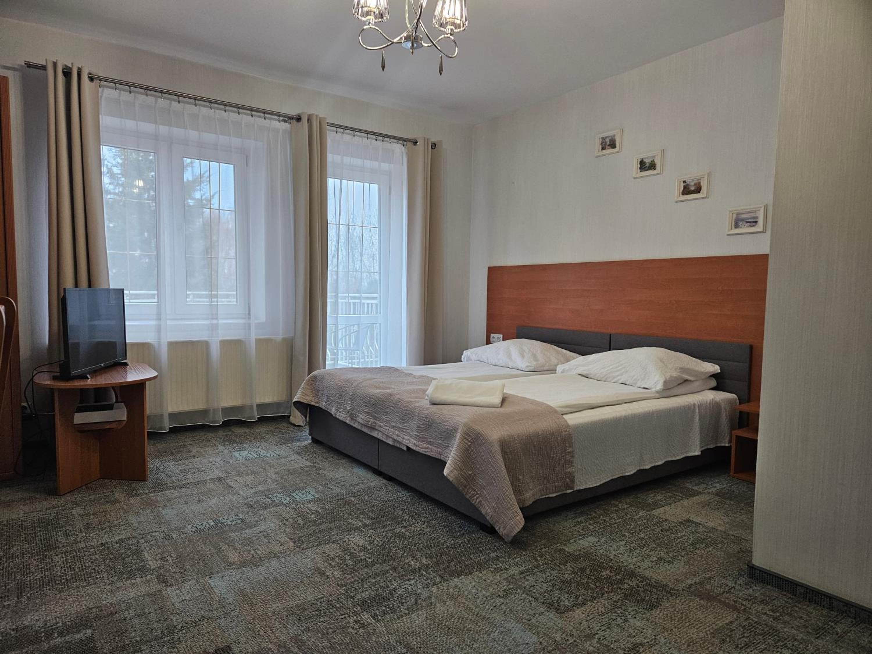 Double or Twin Room photo 1