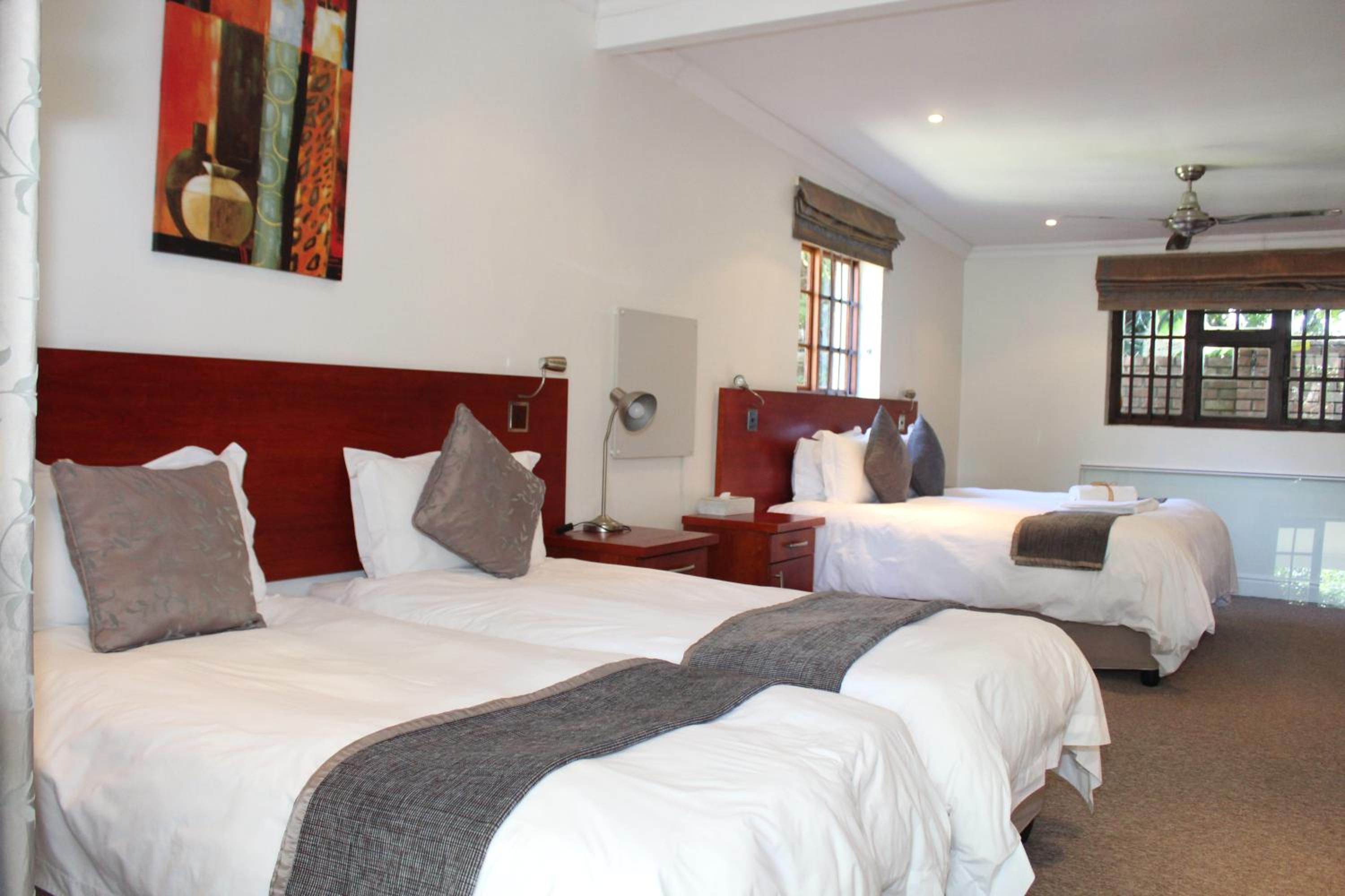 Deluxe Double or Twin Room - Photo 2