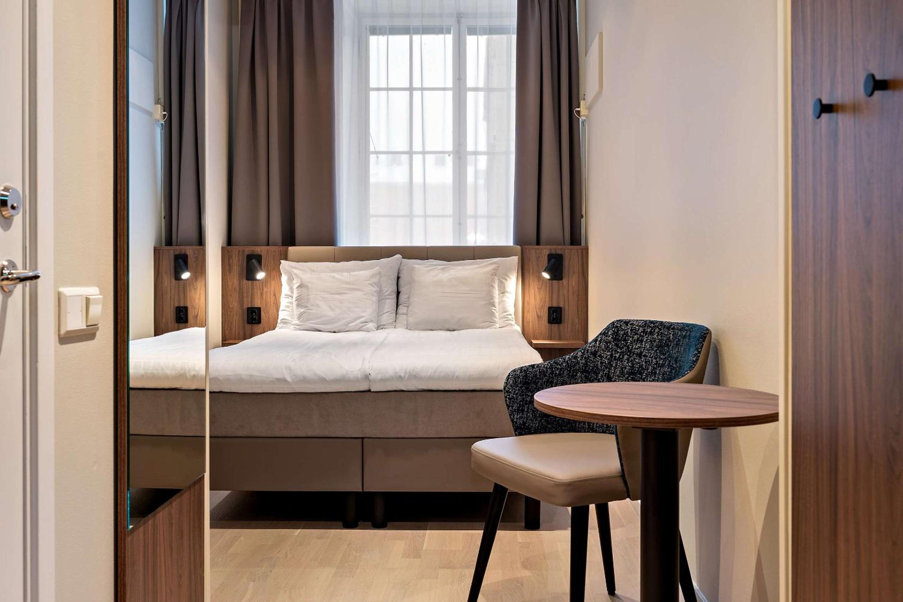 Double Room - Photo 4