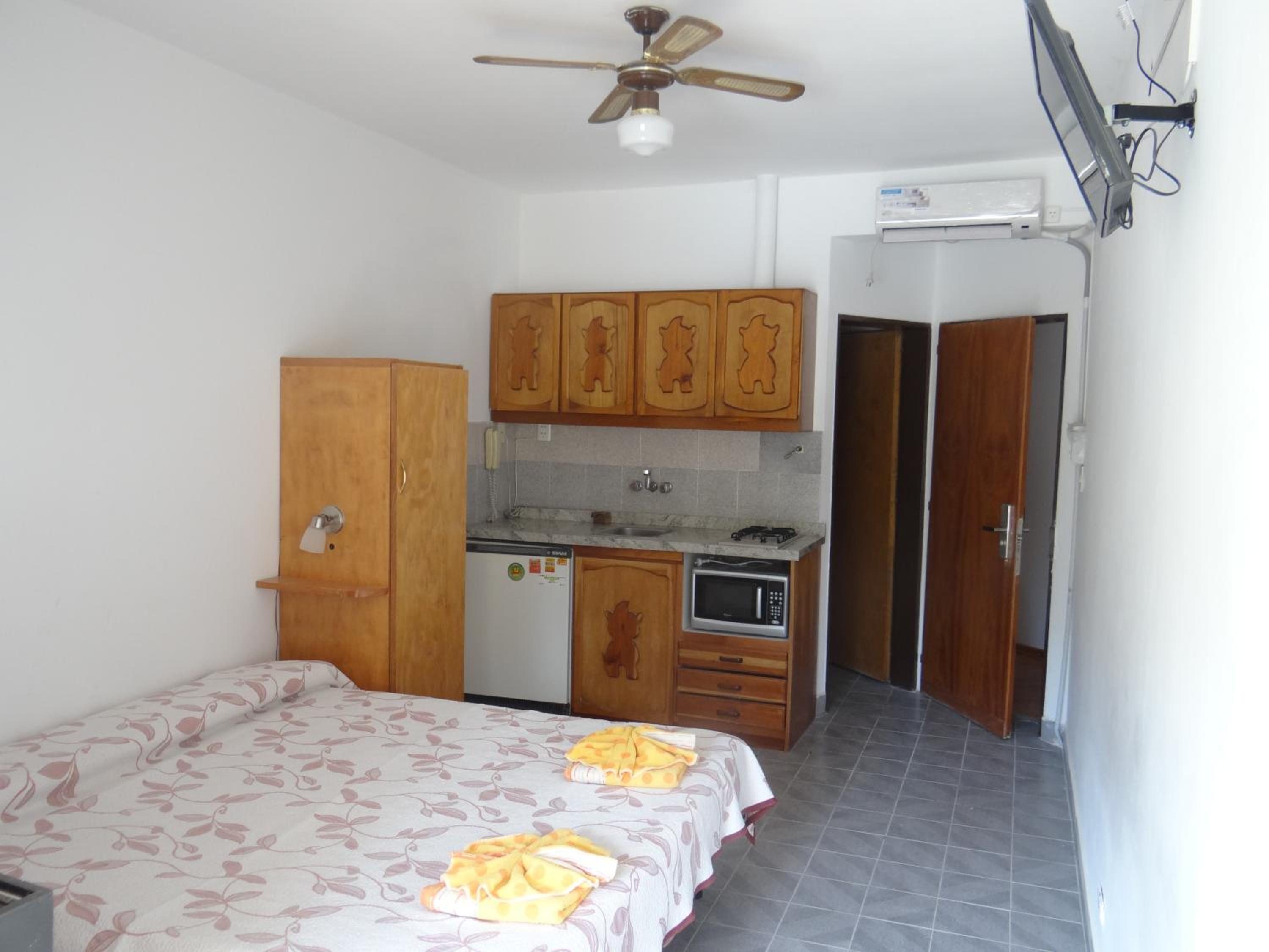 Studio (2 Adults) photo 2