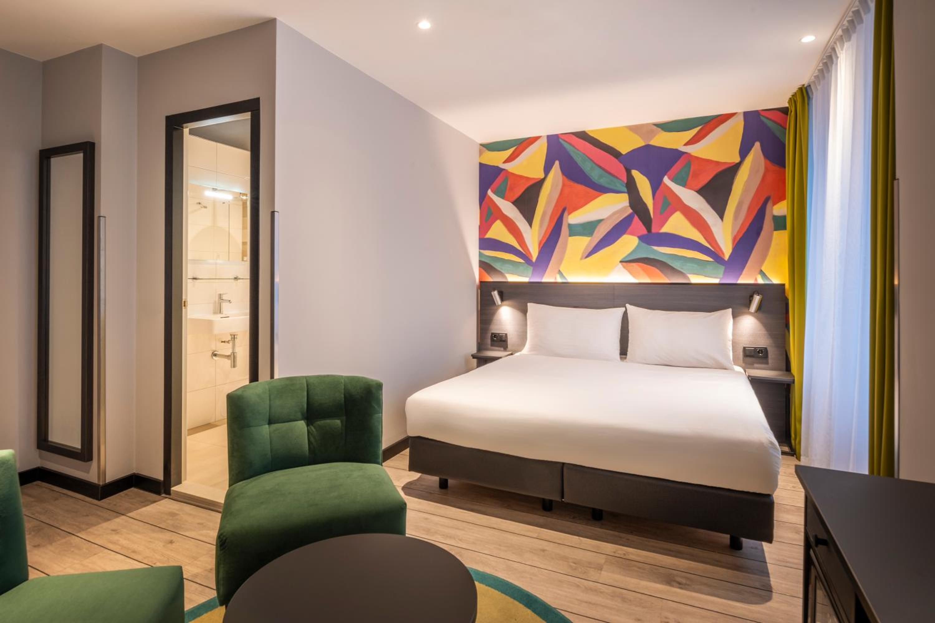 Business twin room - Photo 6