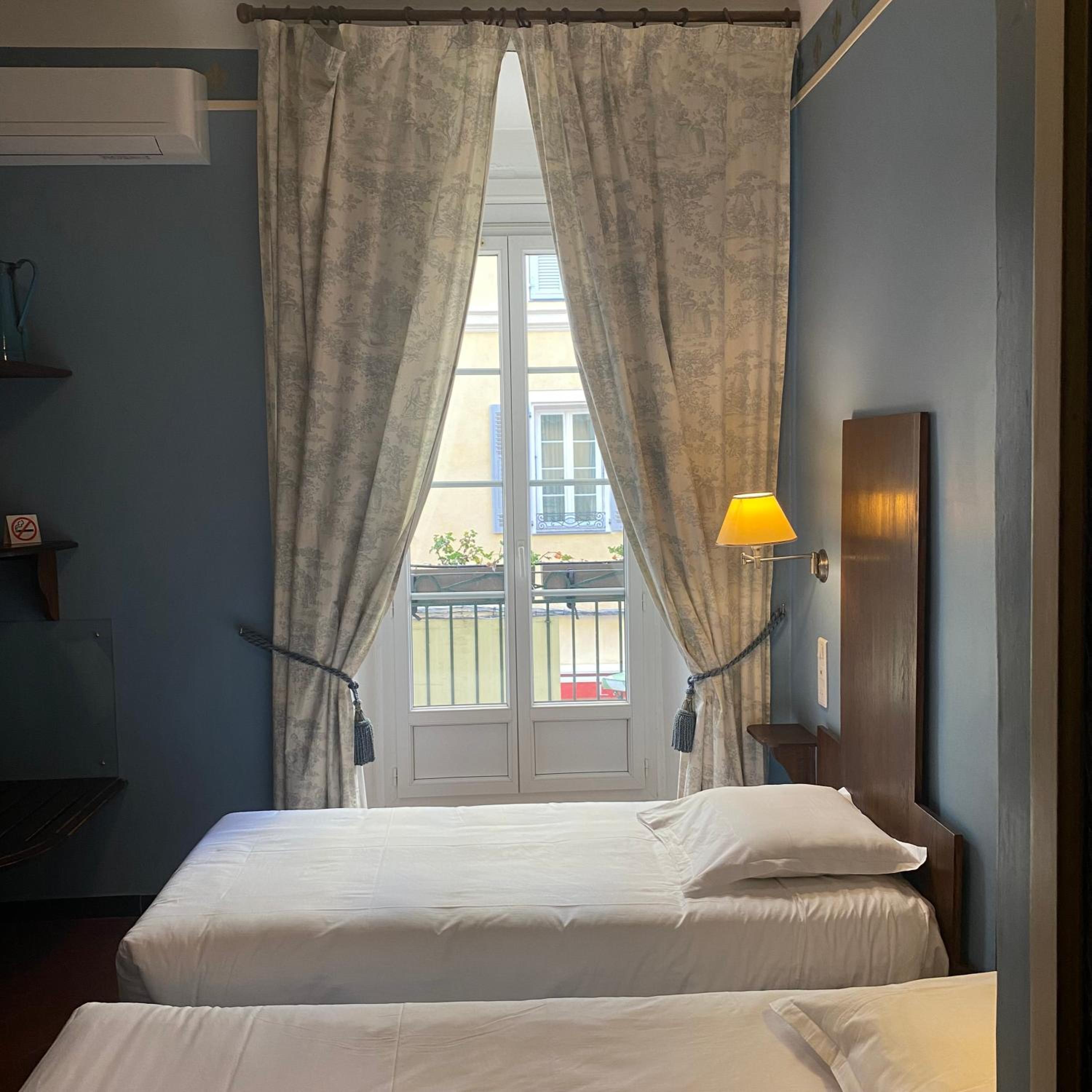 Twin Room with Balcony