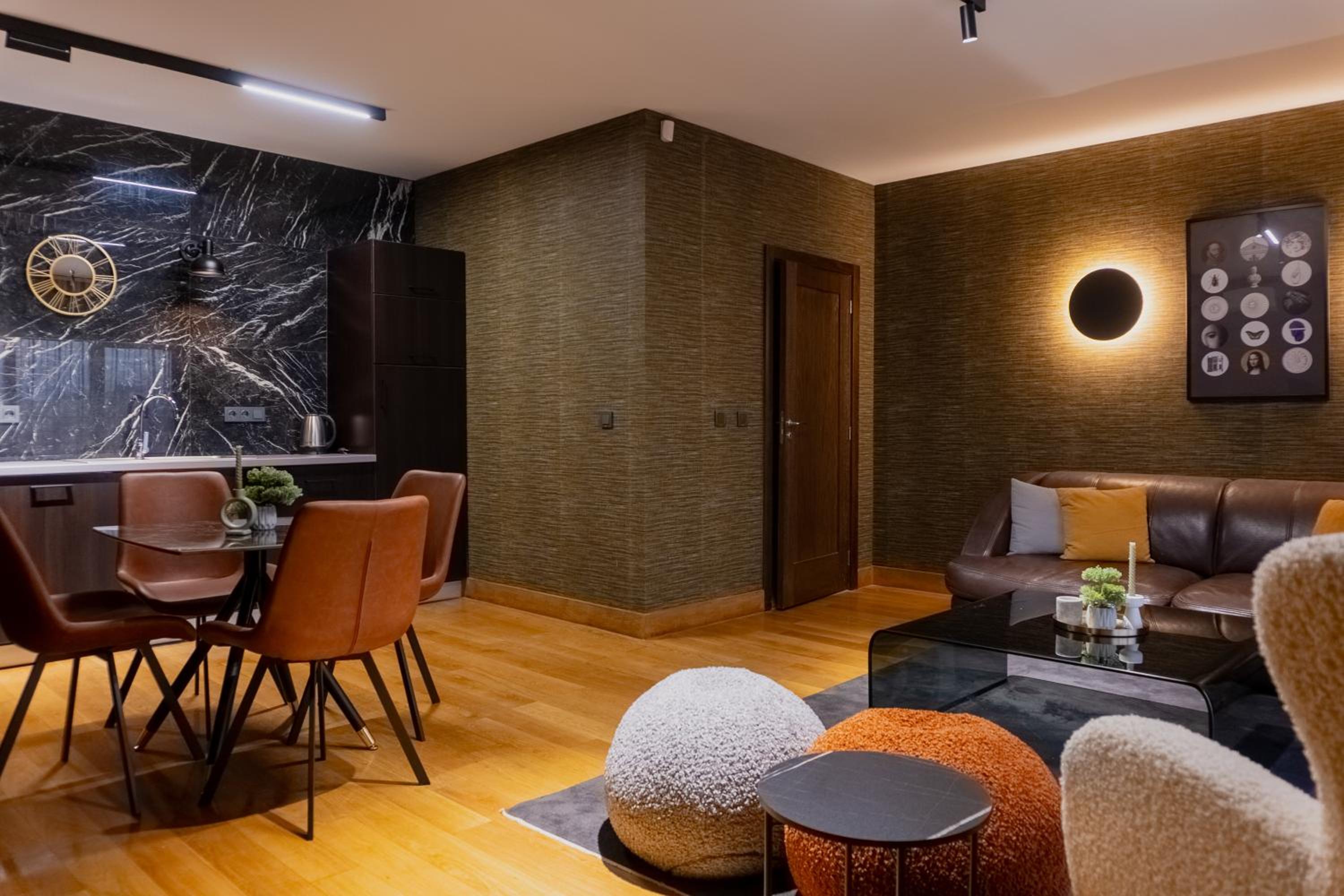 Deluxe Suite - Photo 17