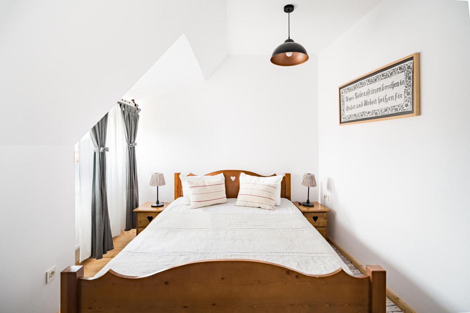 Double Room - Photo 2