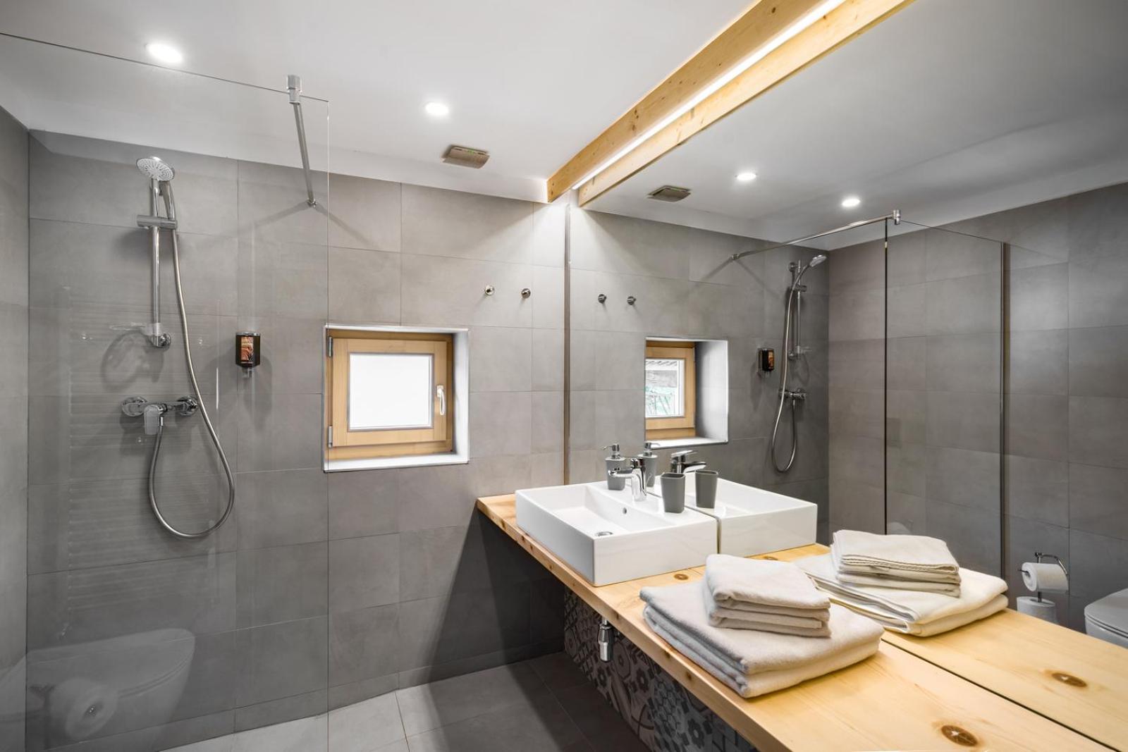 Superior Double Room - Photo 3