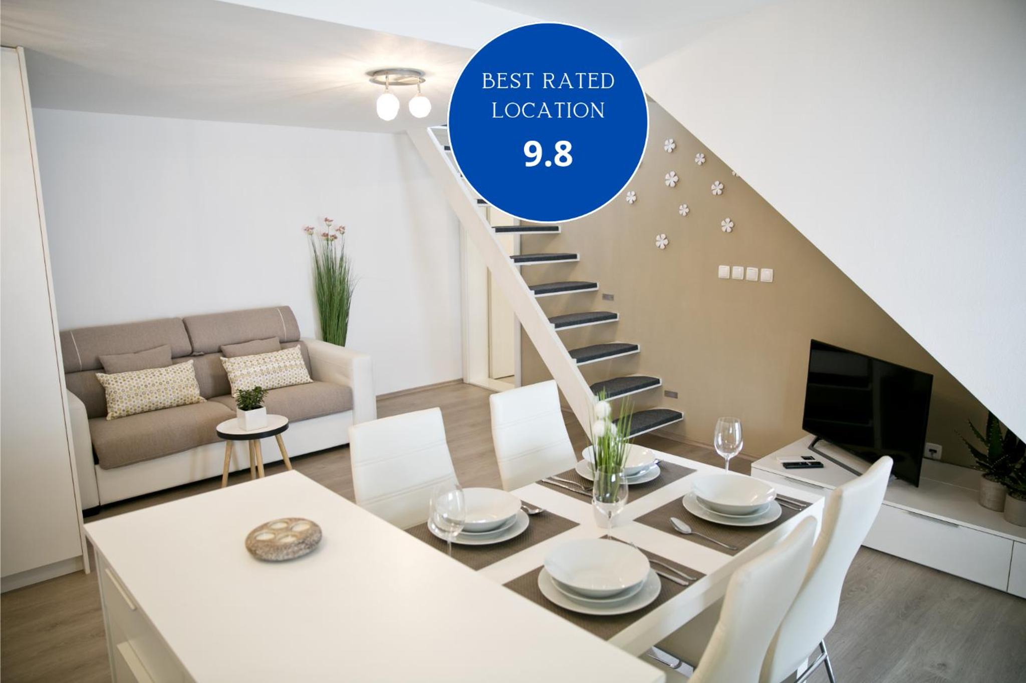Superior Duplex Apartment with Terrace