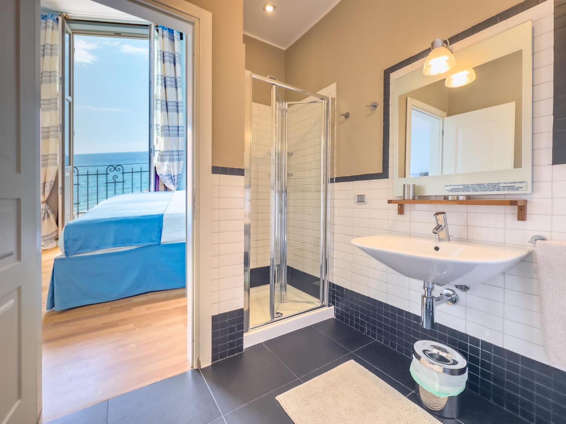 Superior Double Room with Sea View photo 2