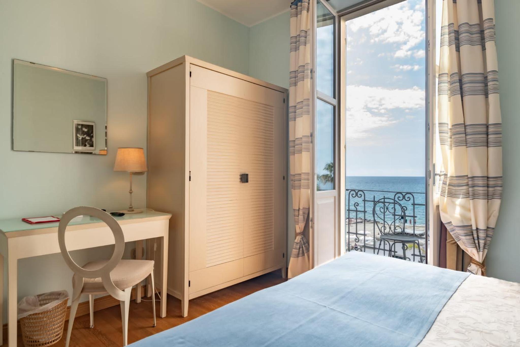 Superior Double Room with Sea View photo 3