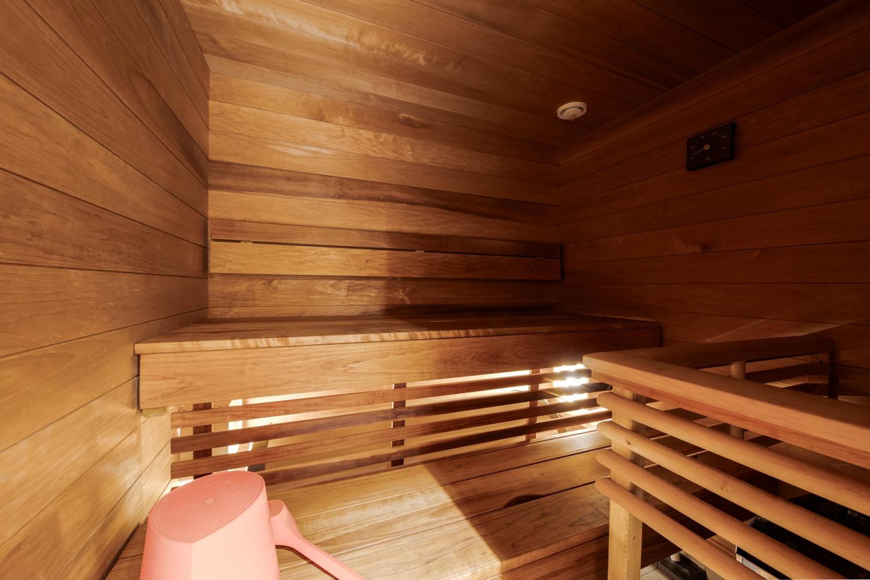 Two-Bedroom Apartment with Sauna - Photo 7