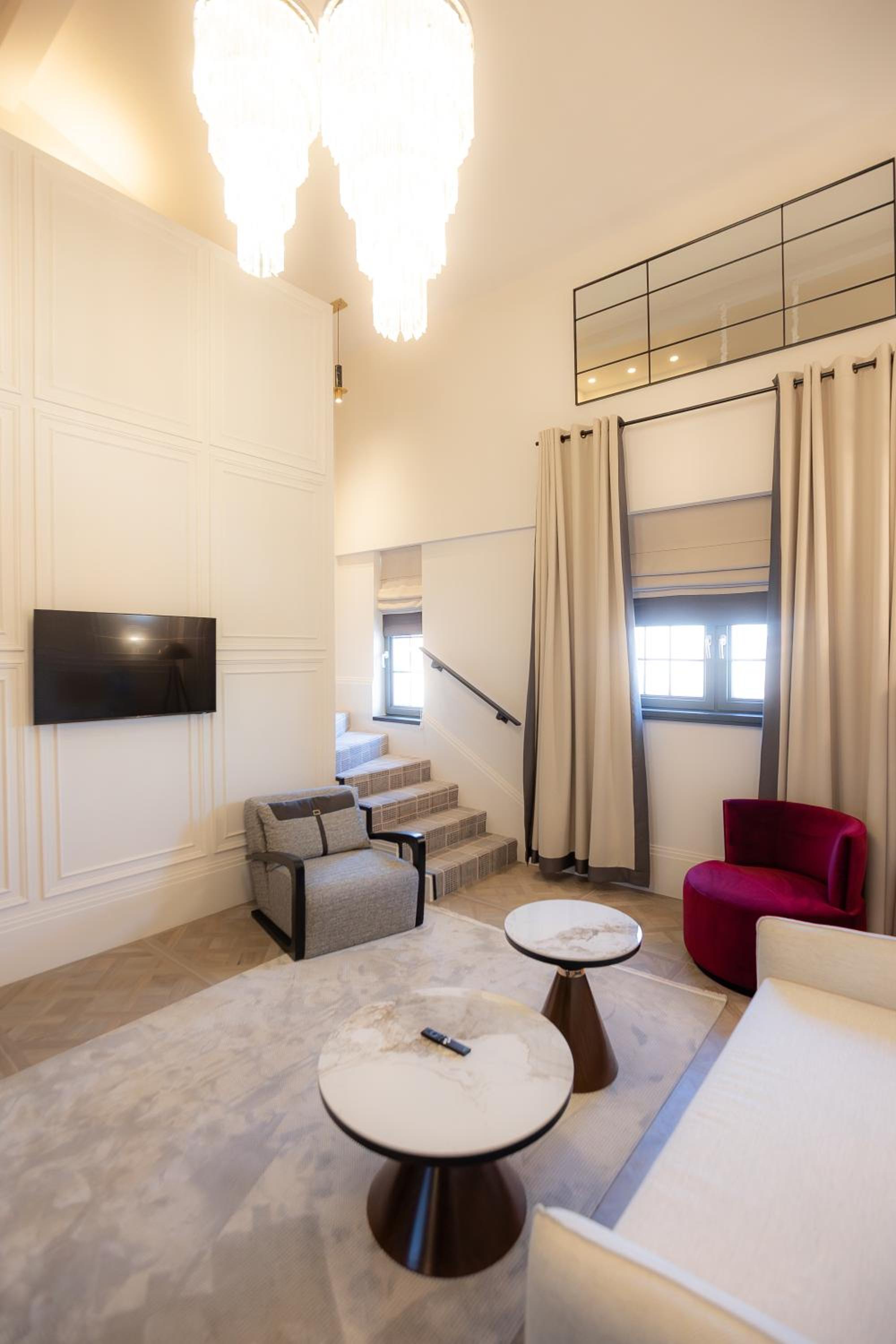 Apartment - Photo 3