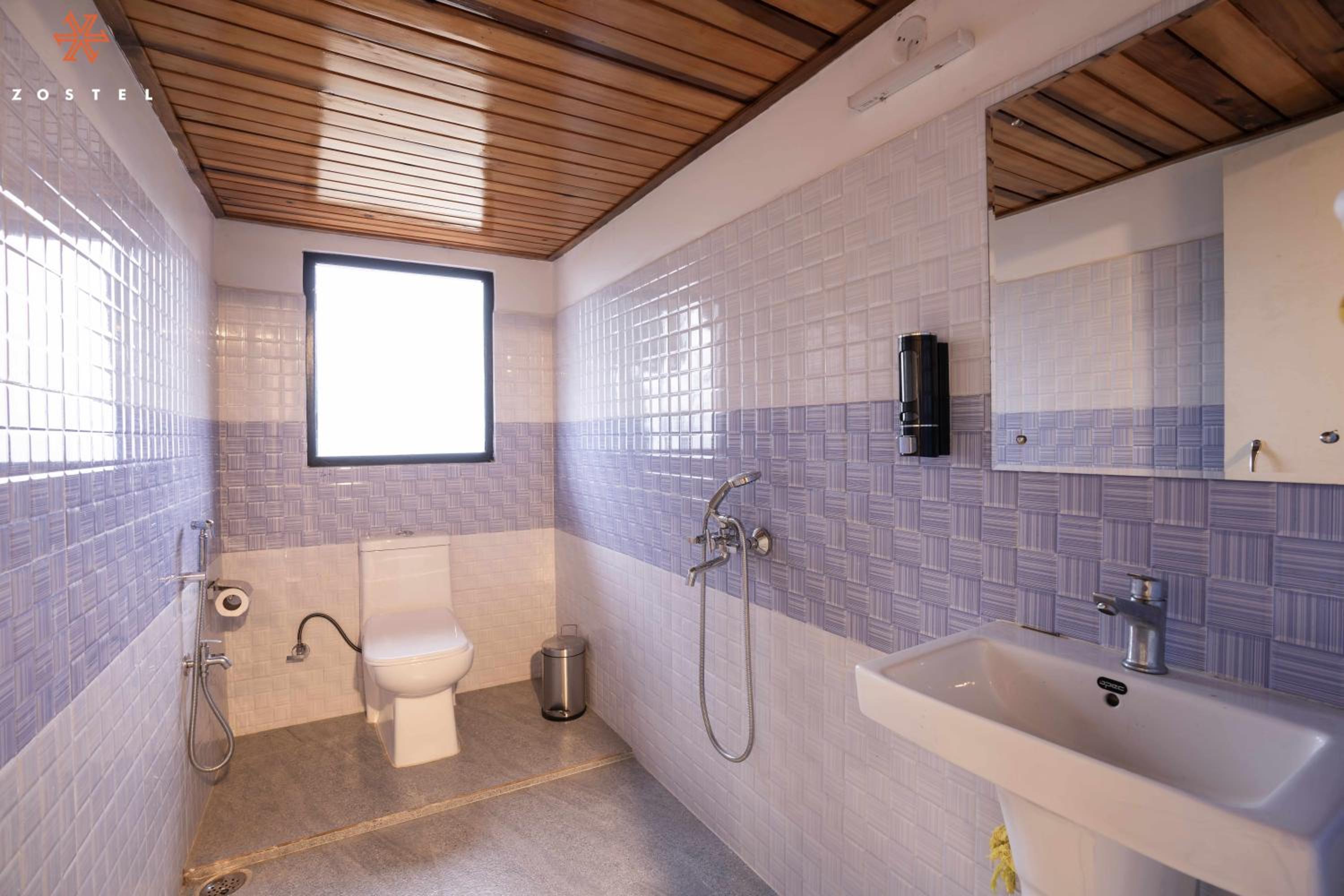 Superior Room (with attic) - Photo 6