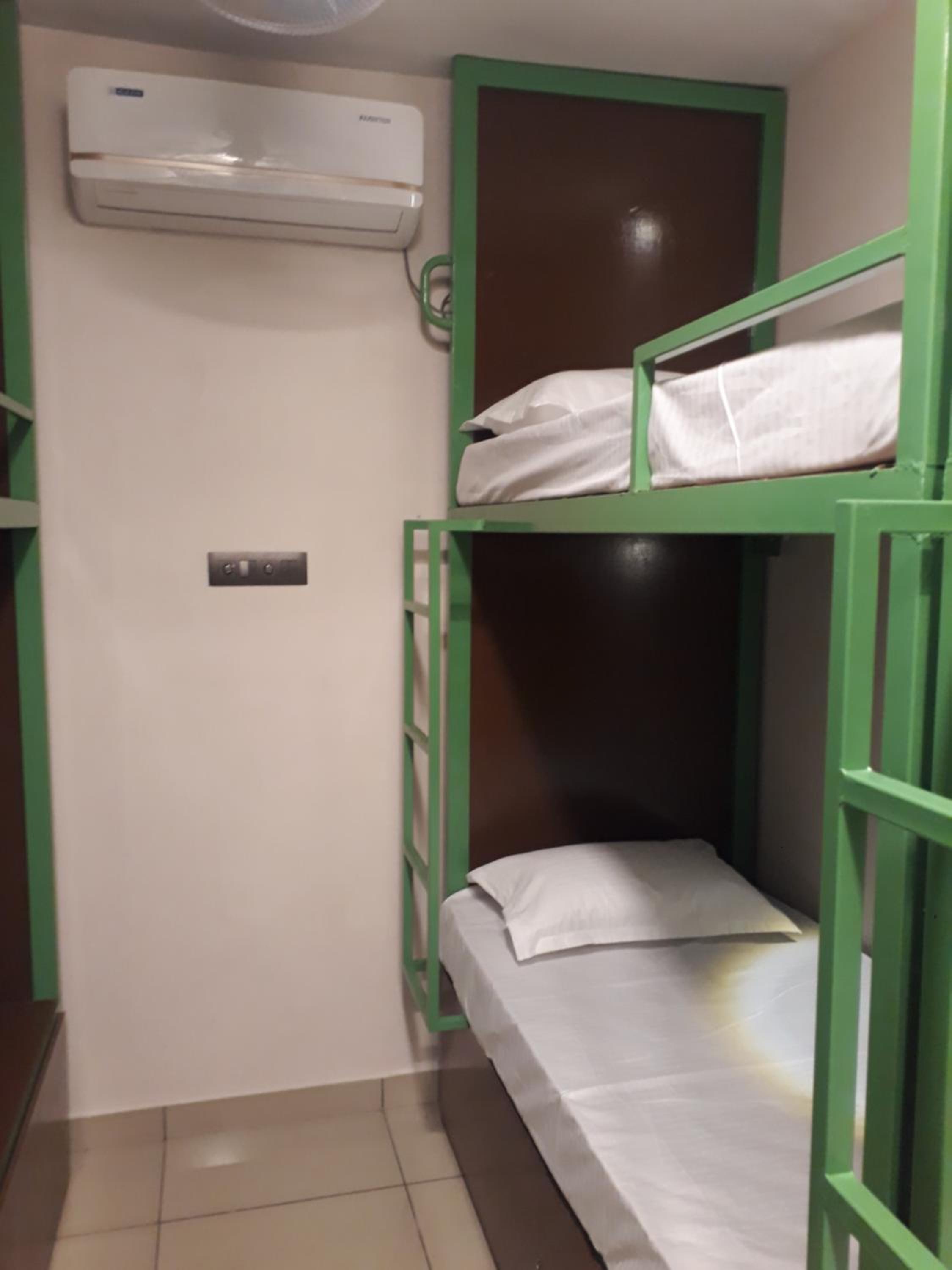 8-Bed Male Dormitory Room photo 1