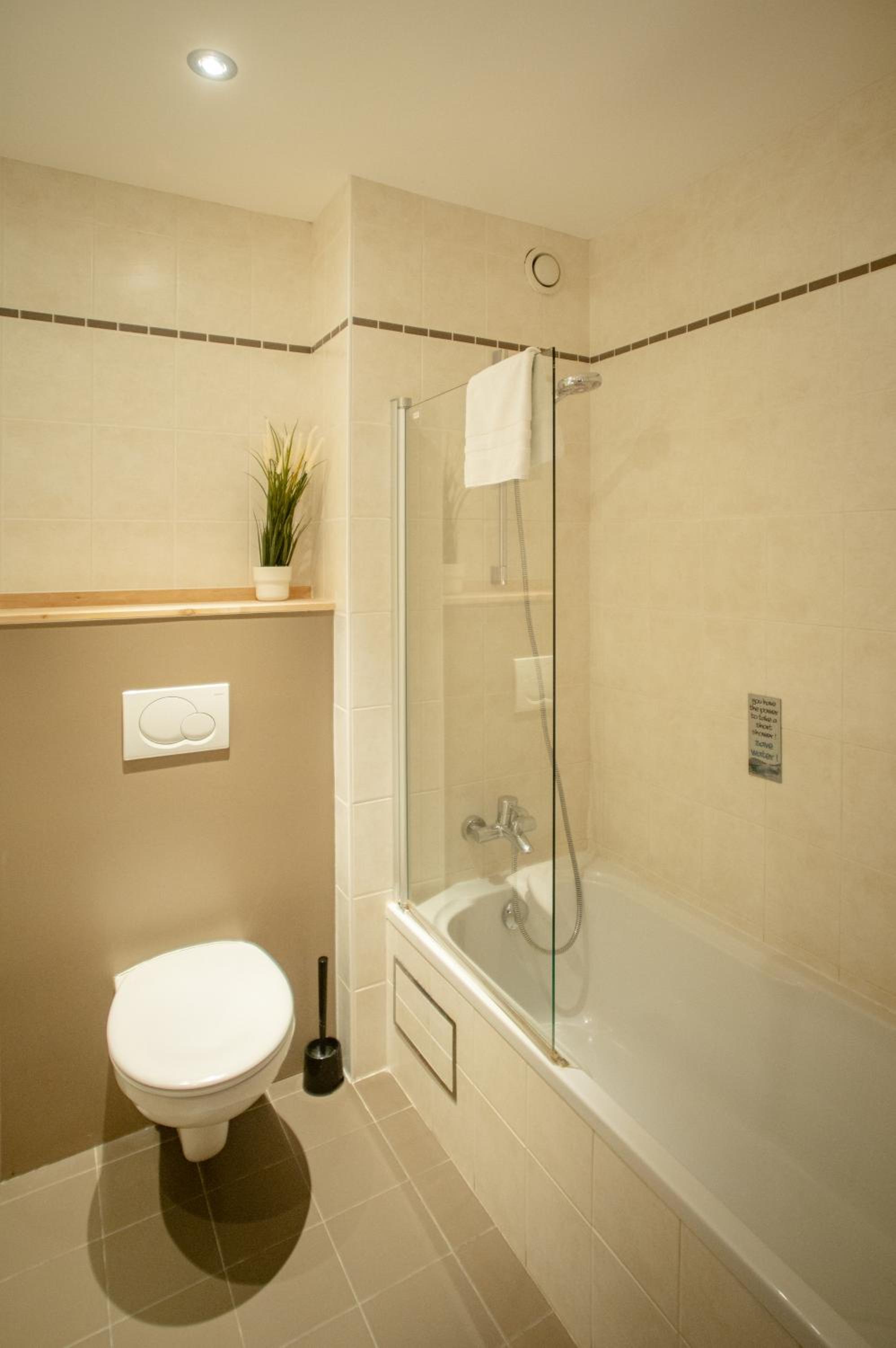 Superior Double Room - Photo 12