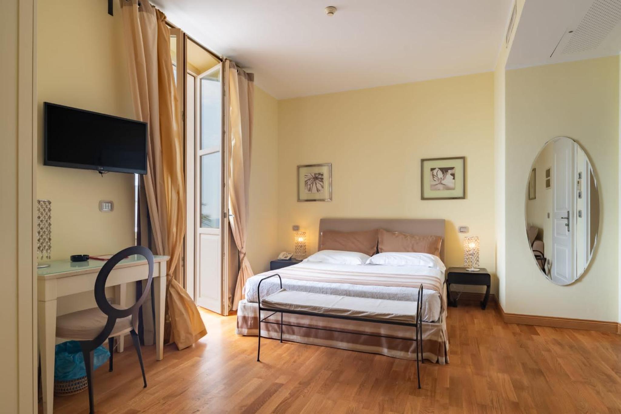 Junior Suite with Sea View photo 3