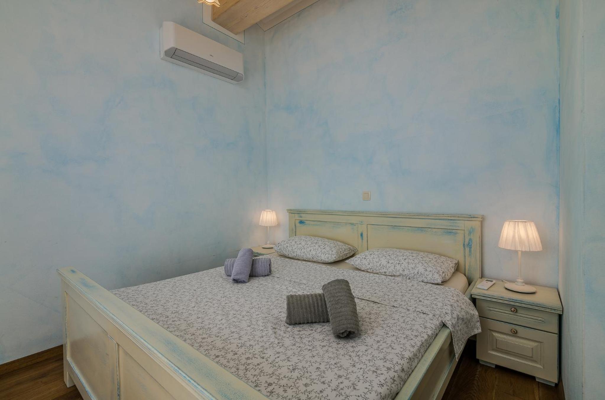 Three-Bedroom Villa photo 1