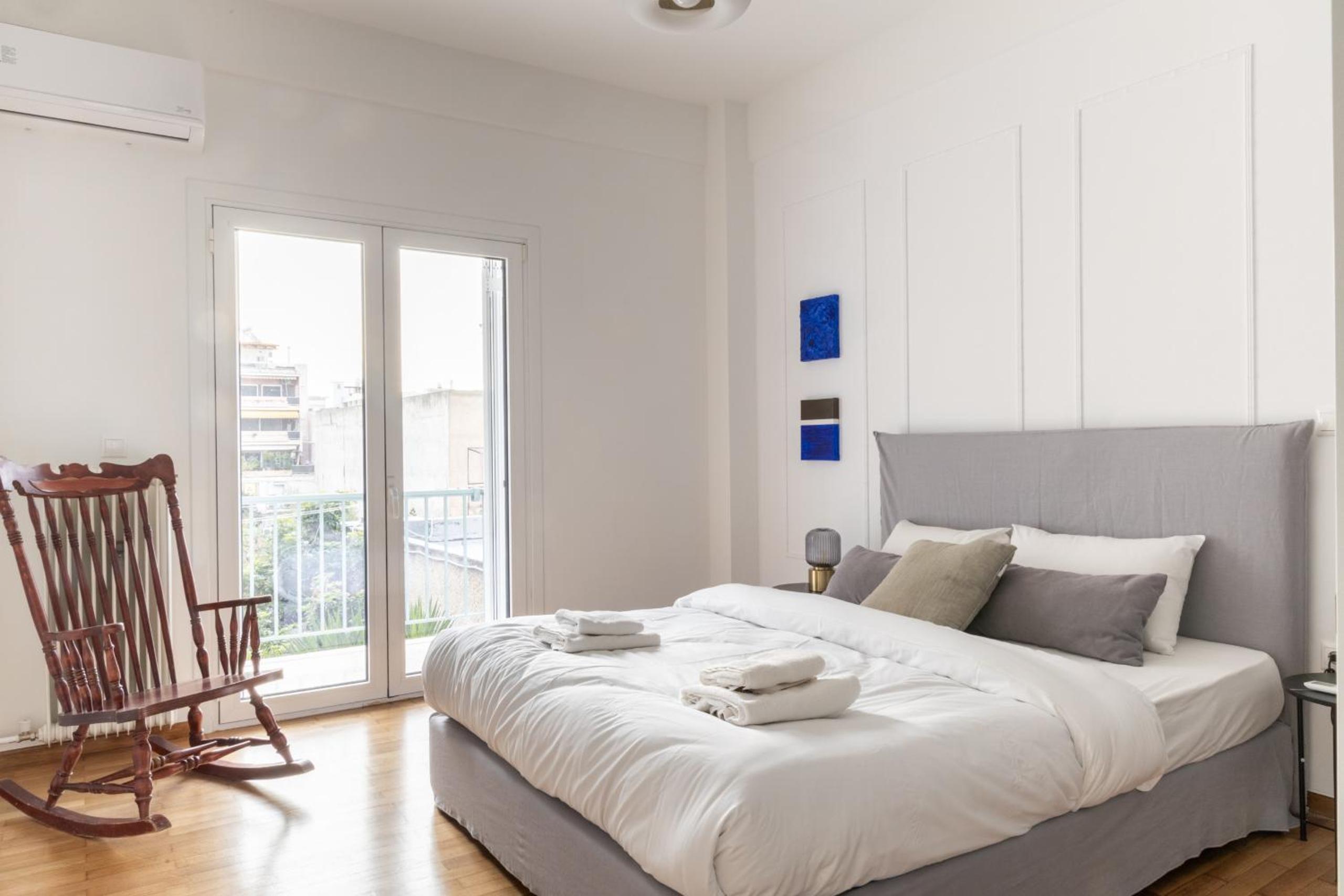 Apartment with Balcony