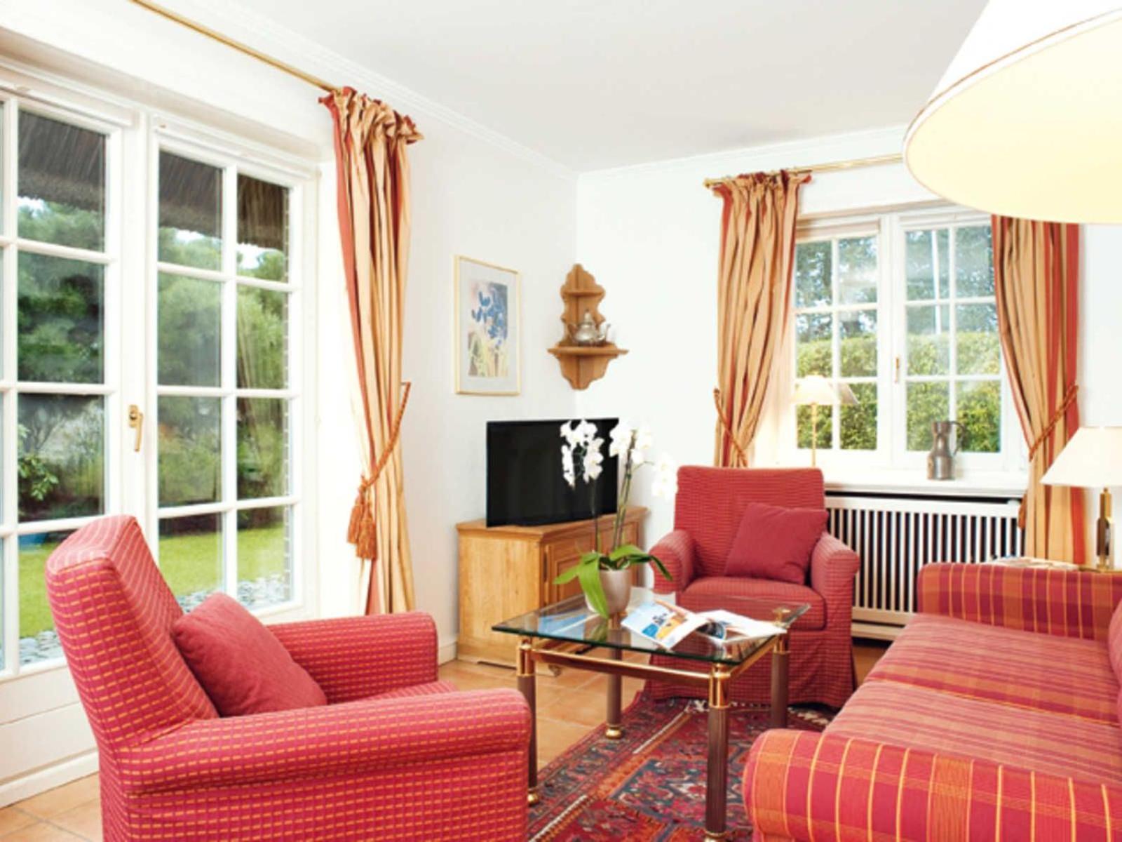 Two-Bedroom Apartment with Terrace photo 1