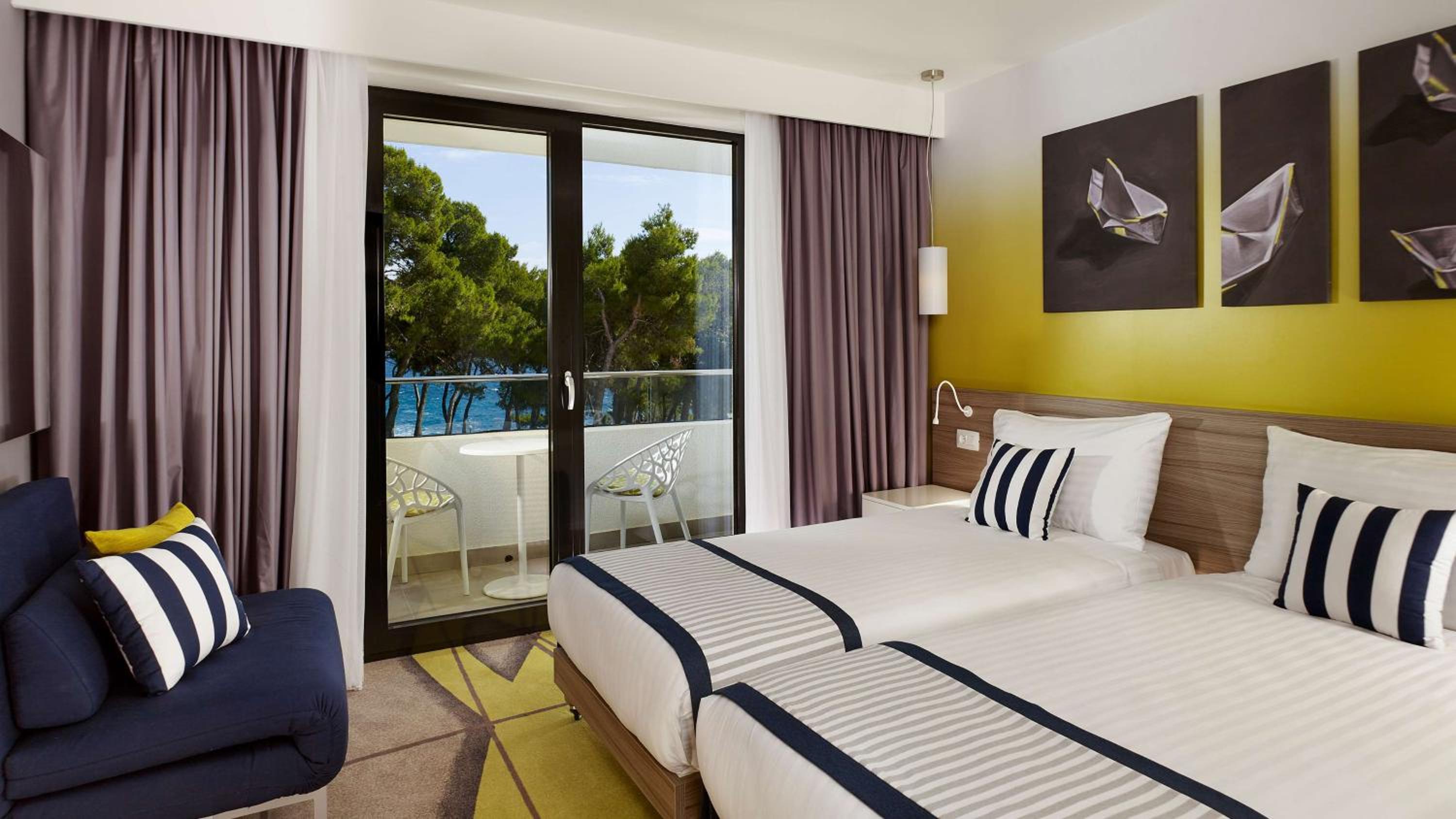 Superior Twin Room with Balcony and Pool View