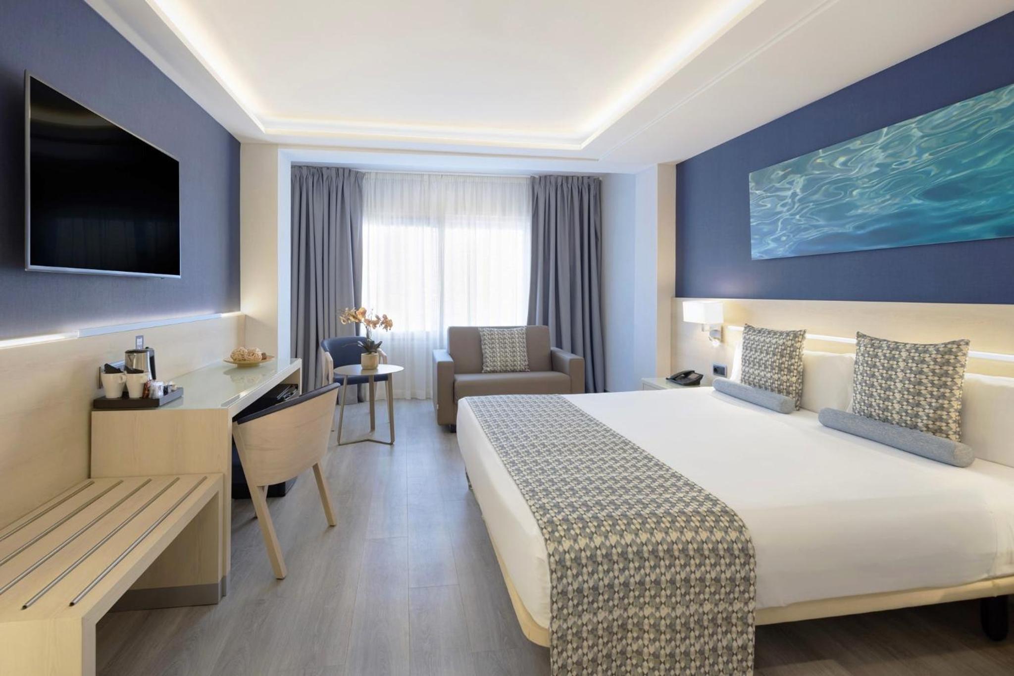 Triple Room with Mountain View (3 Adults) photo 3
