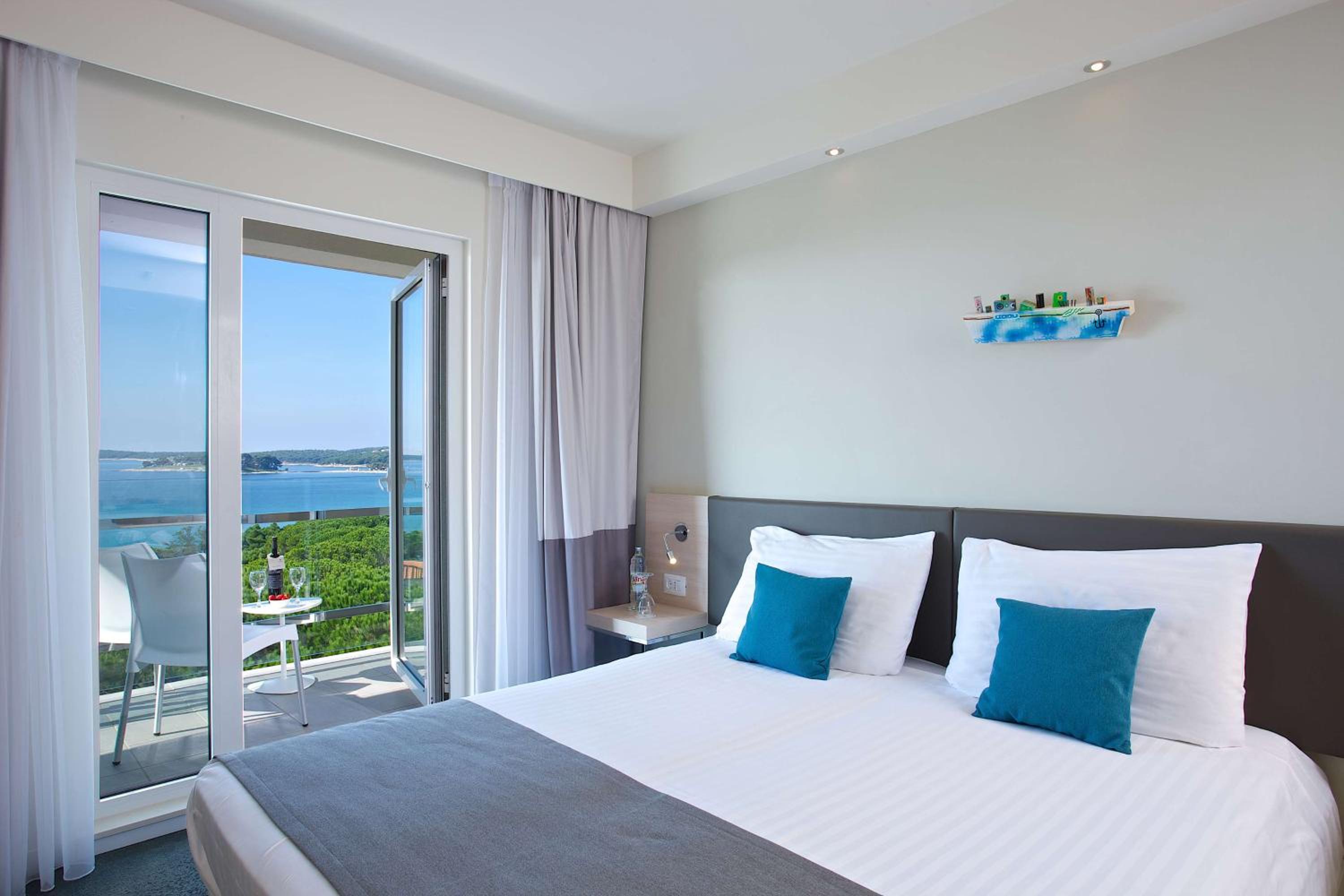 Superior Double or Twin Room with Balcony - Sea Side - Photo 2